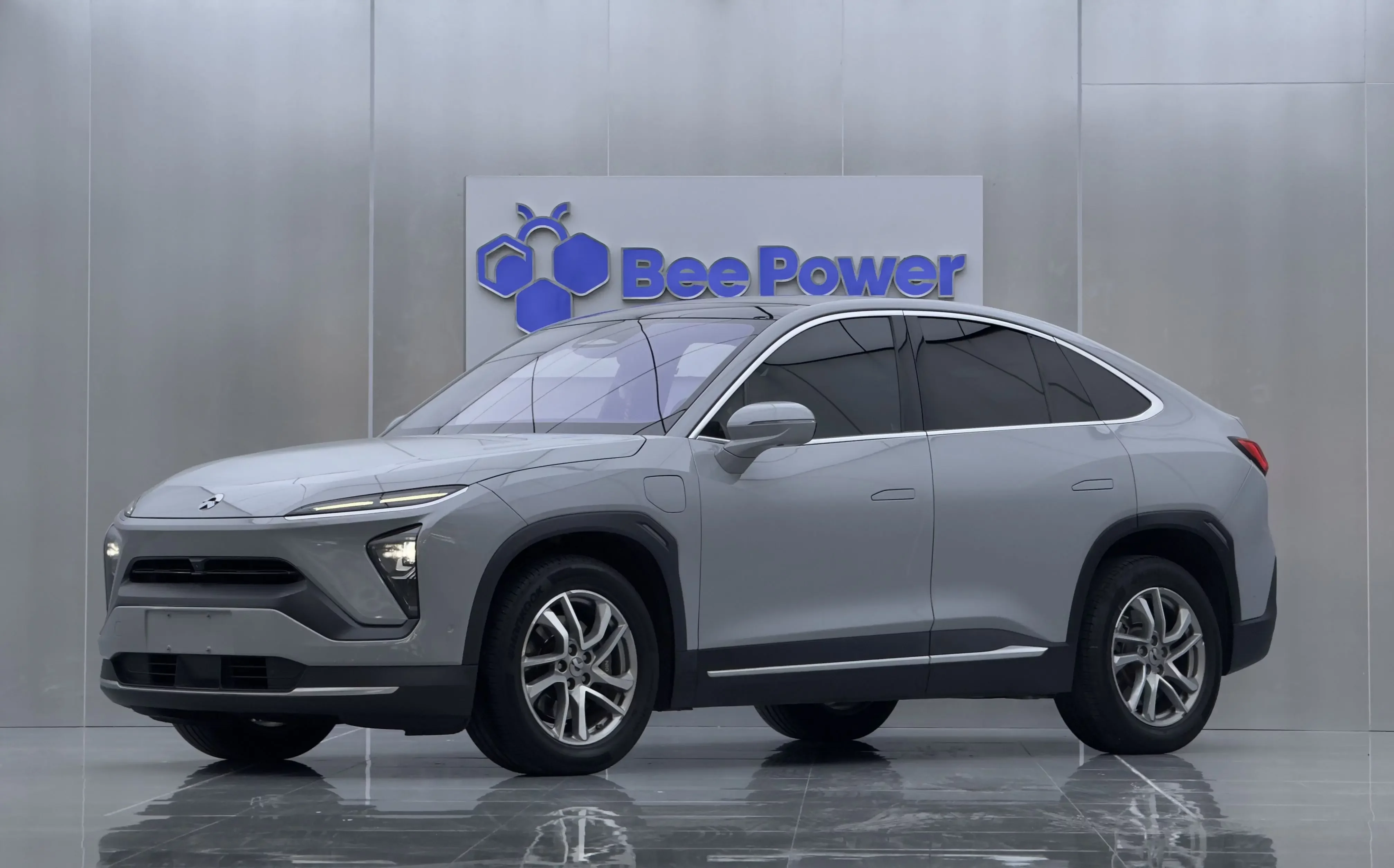NIO EC6