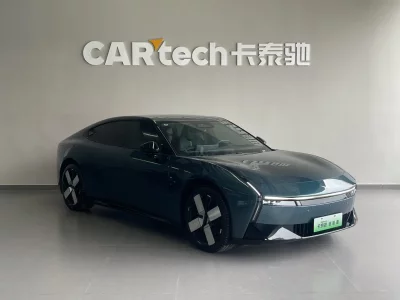 XPeng P7