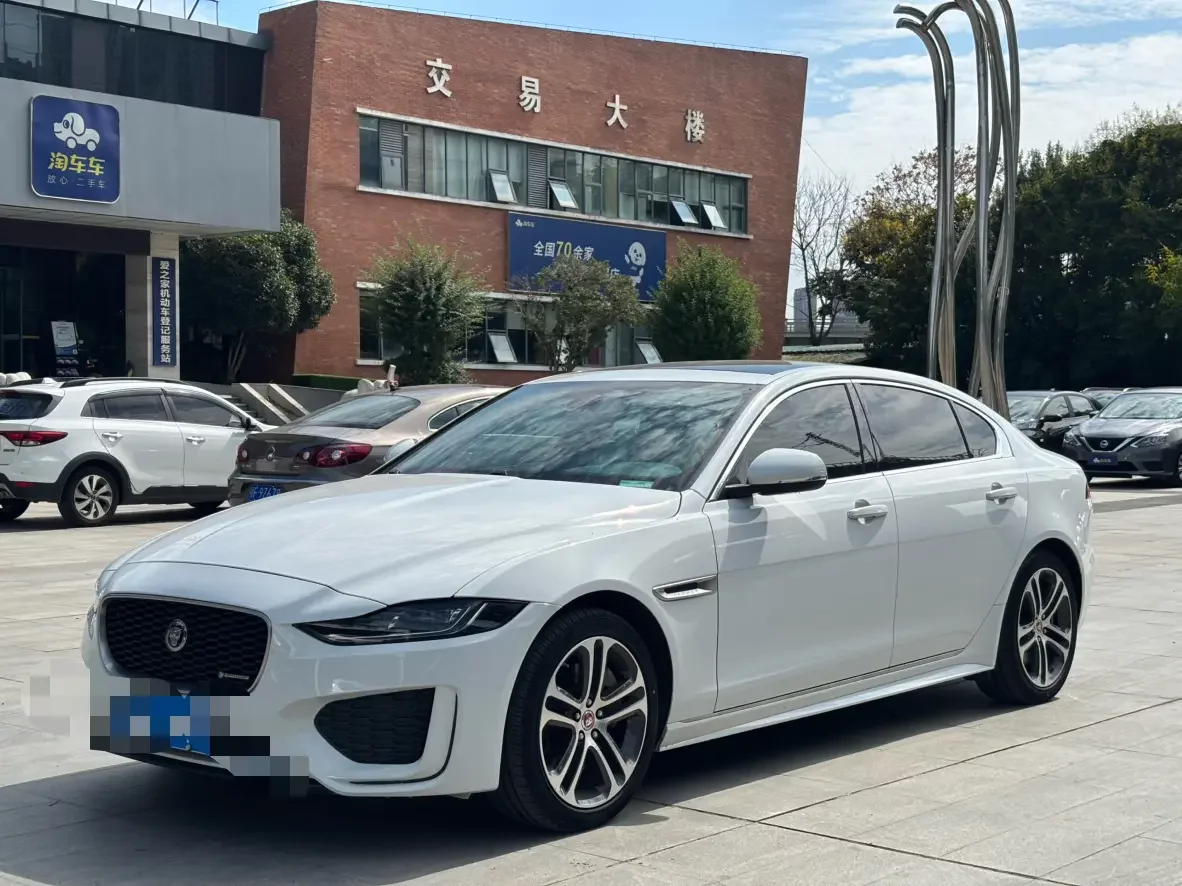 Jaguar XEL