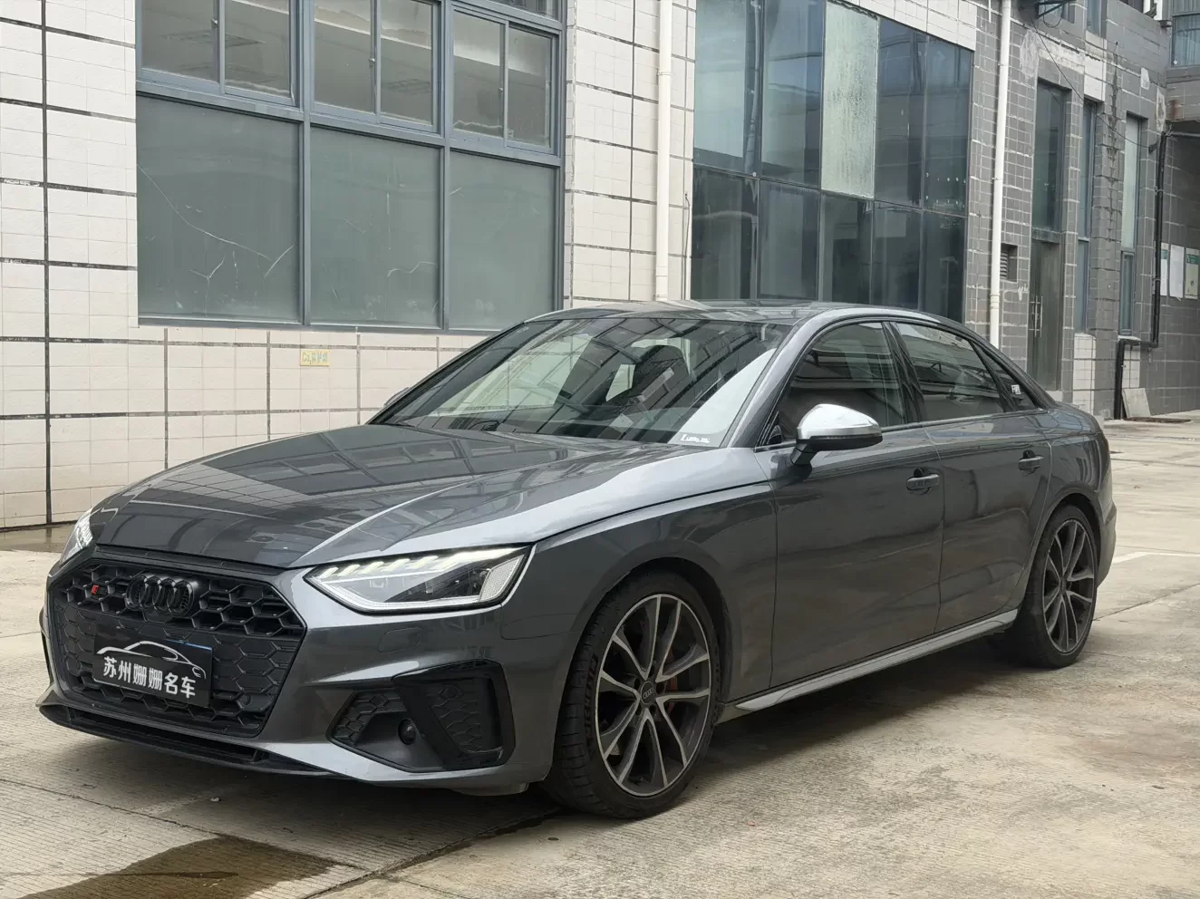 Audi S4