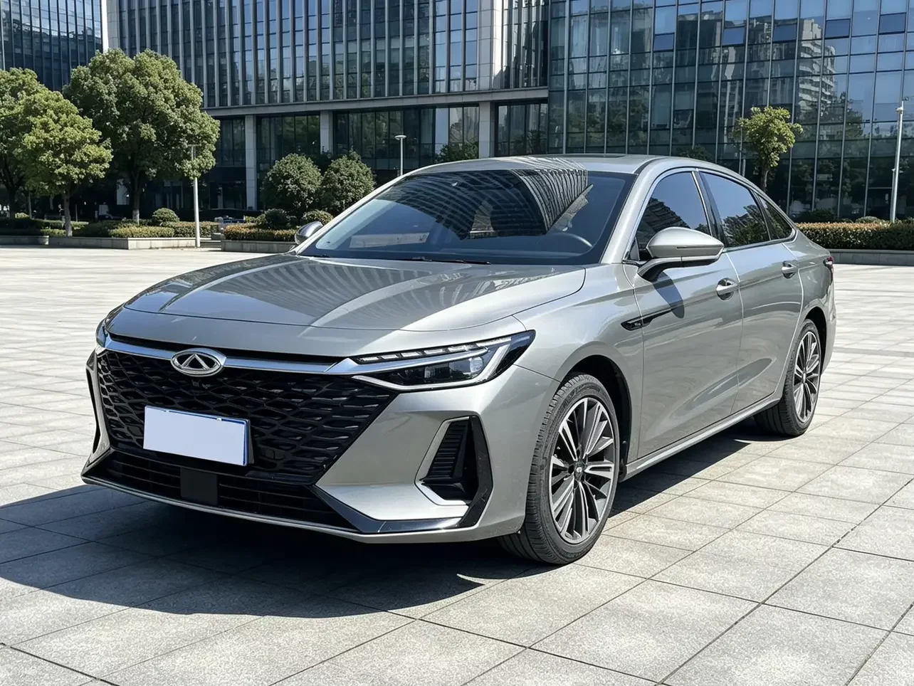 Chery Arrizo 8