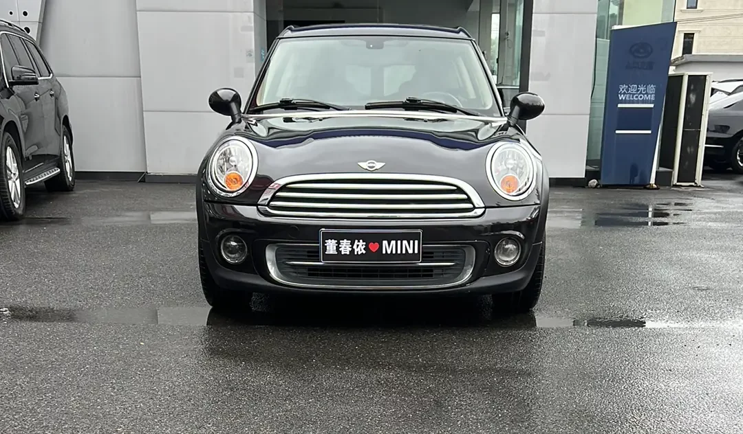 MINI CLUBMAN