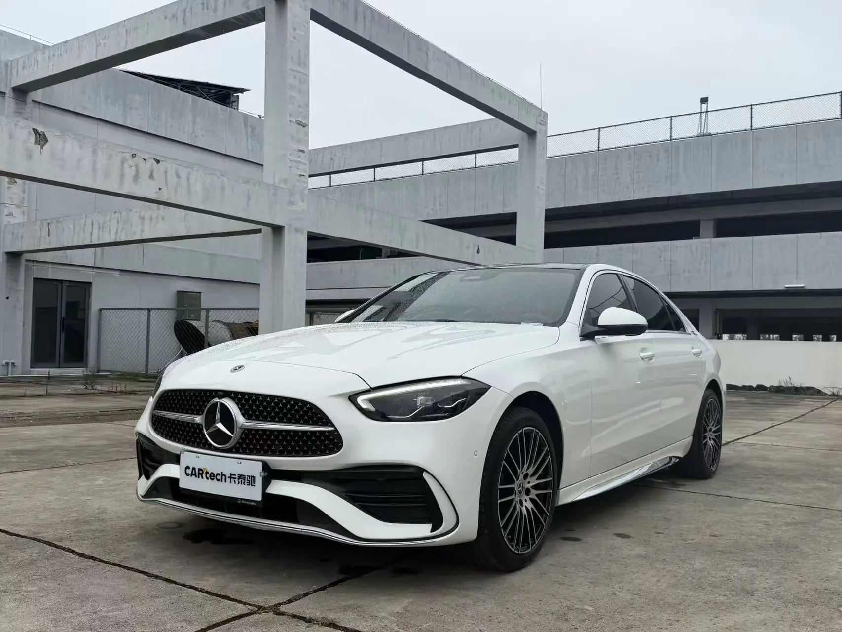 MERCEDES-BENZ C-CLASS