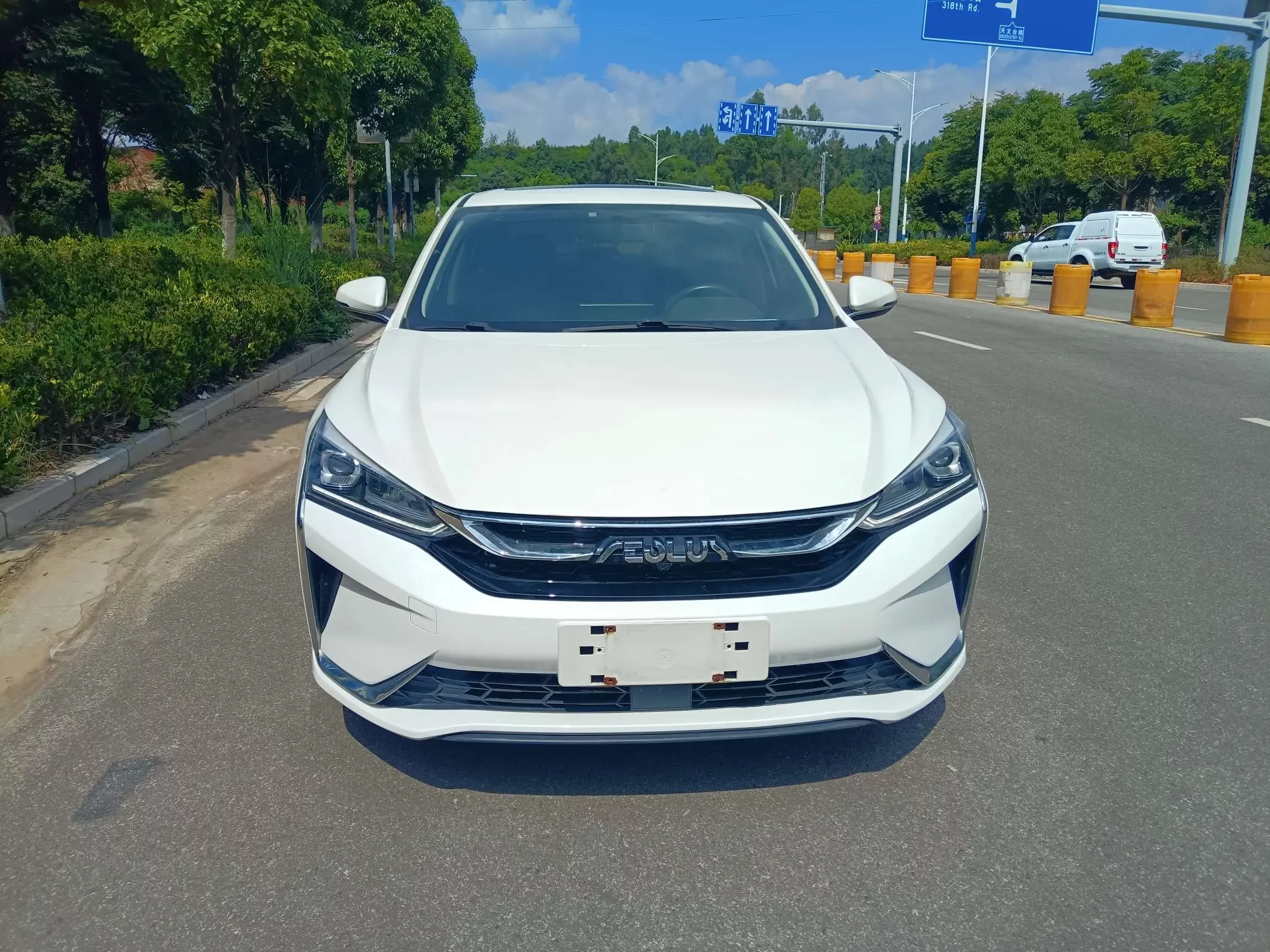Dongfeng Yixuan