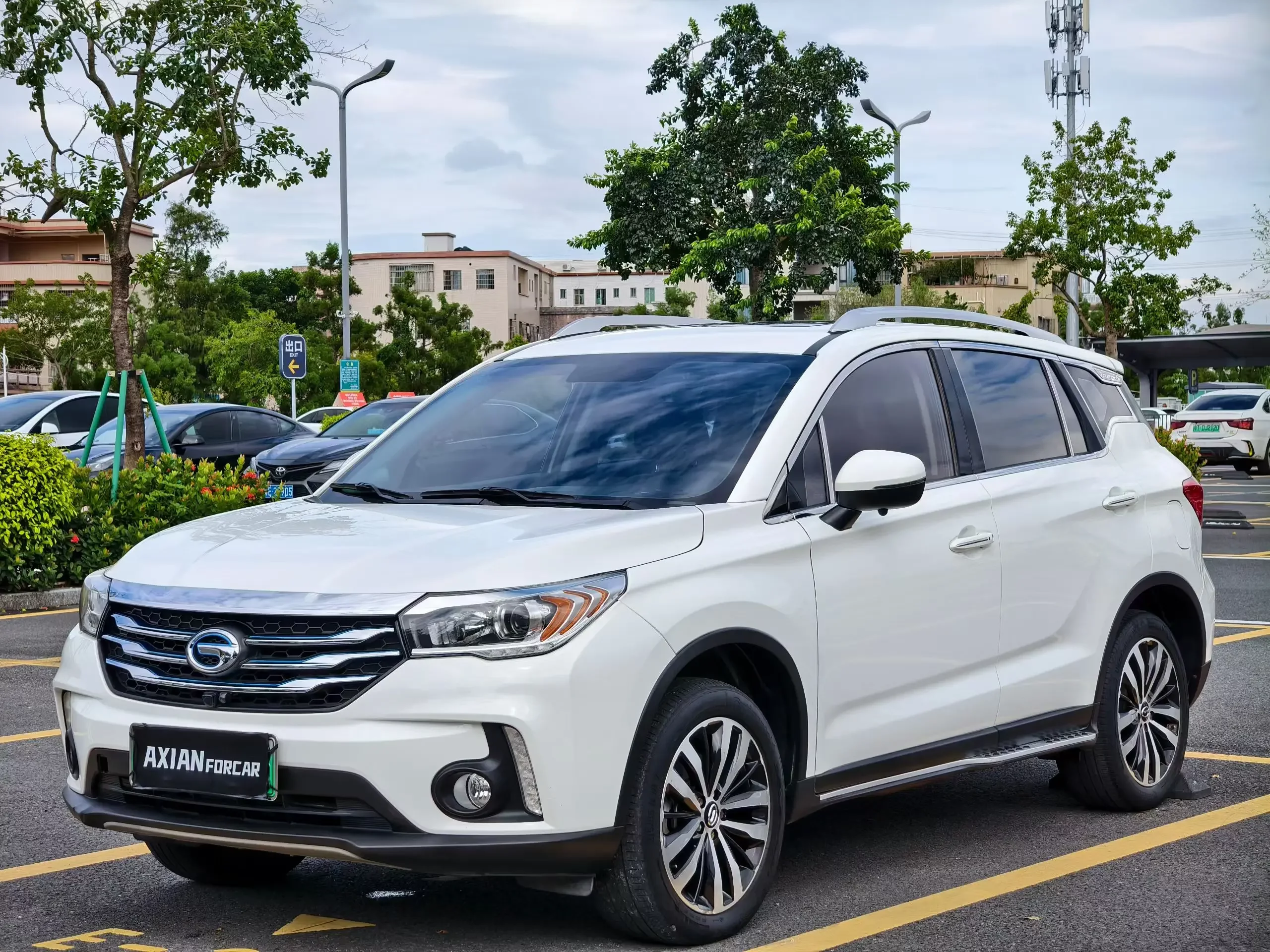 GAC Trumpchi GS4 PHEV