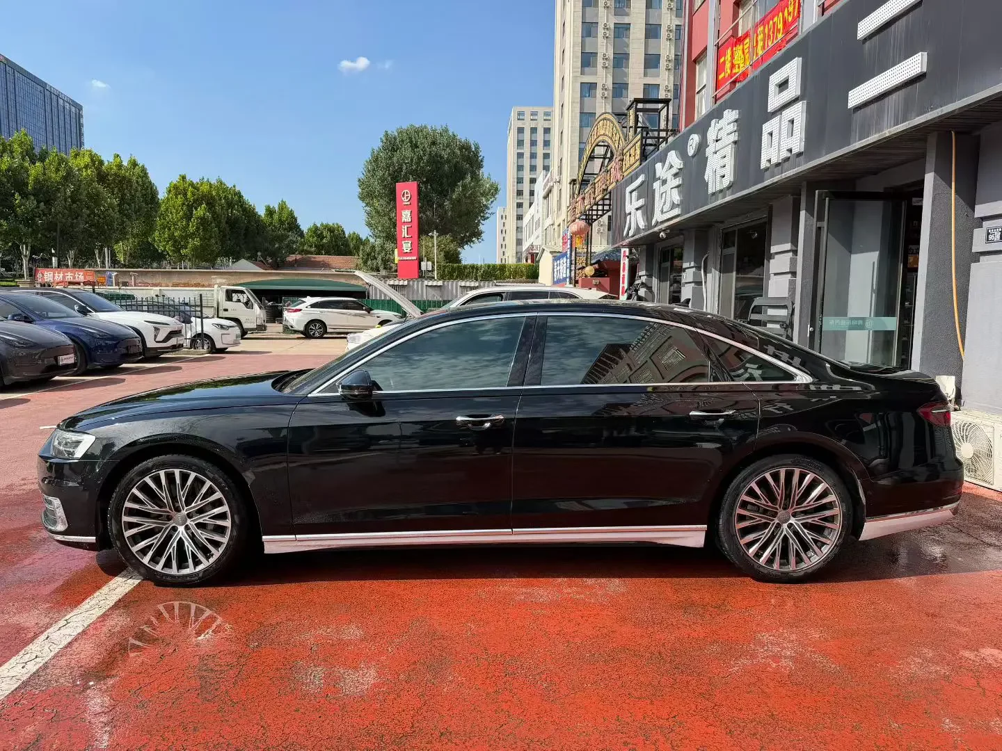 Audi A8