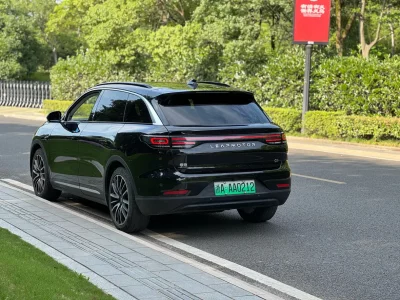 Leapmotor C11