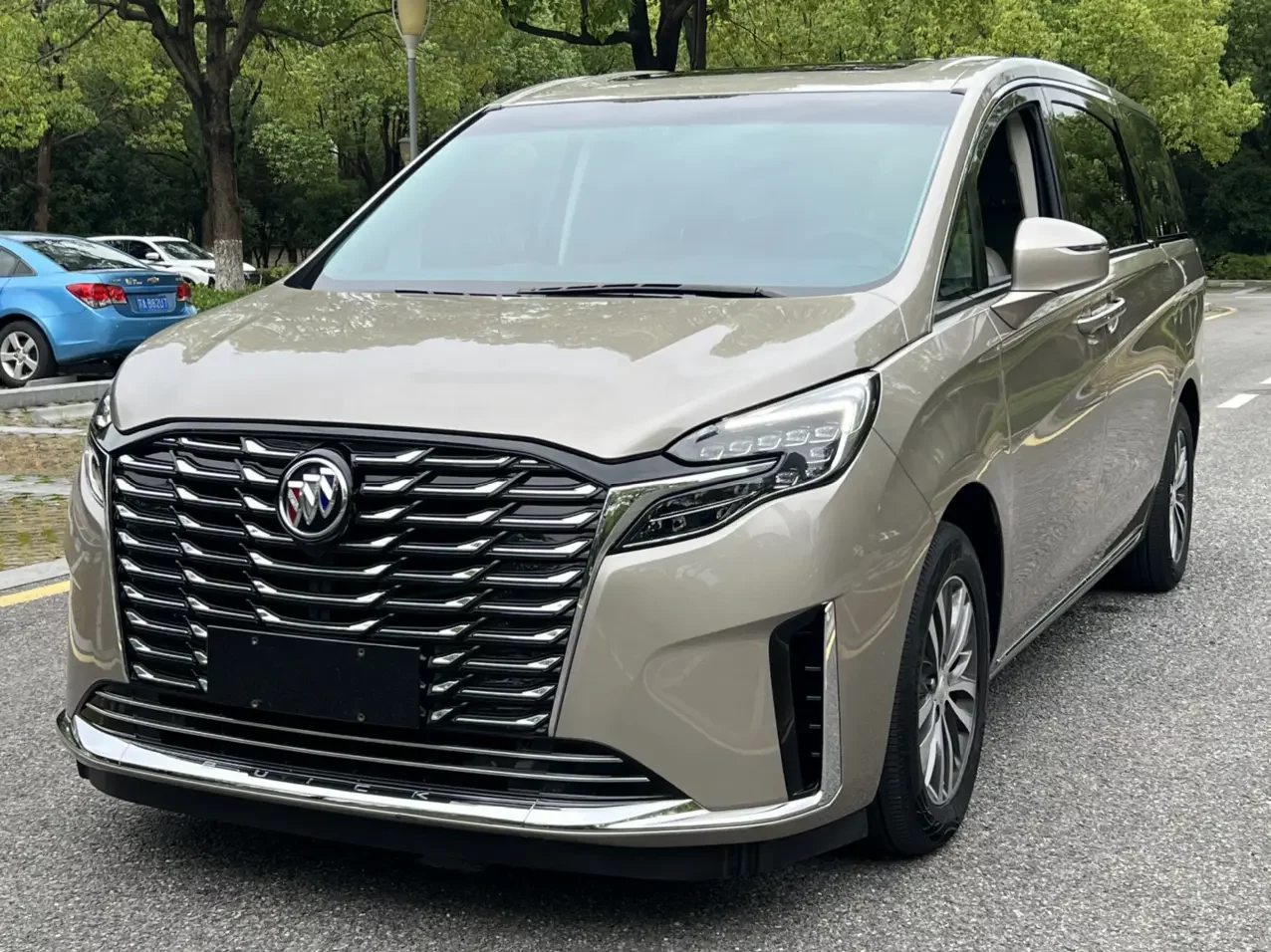 Buick GL8