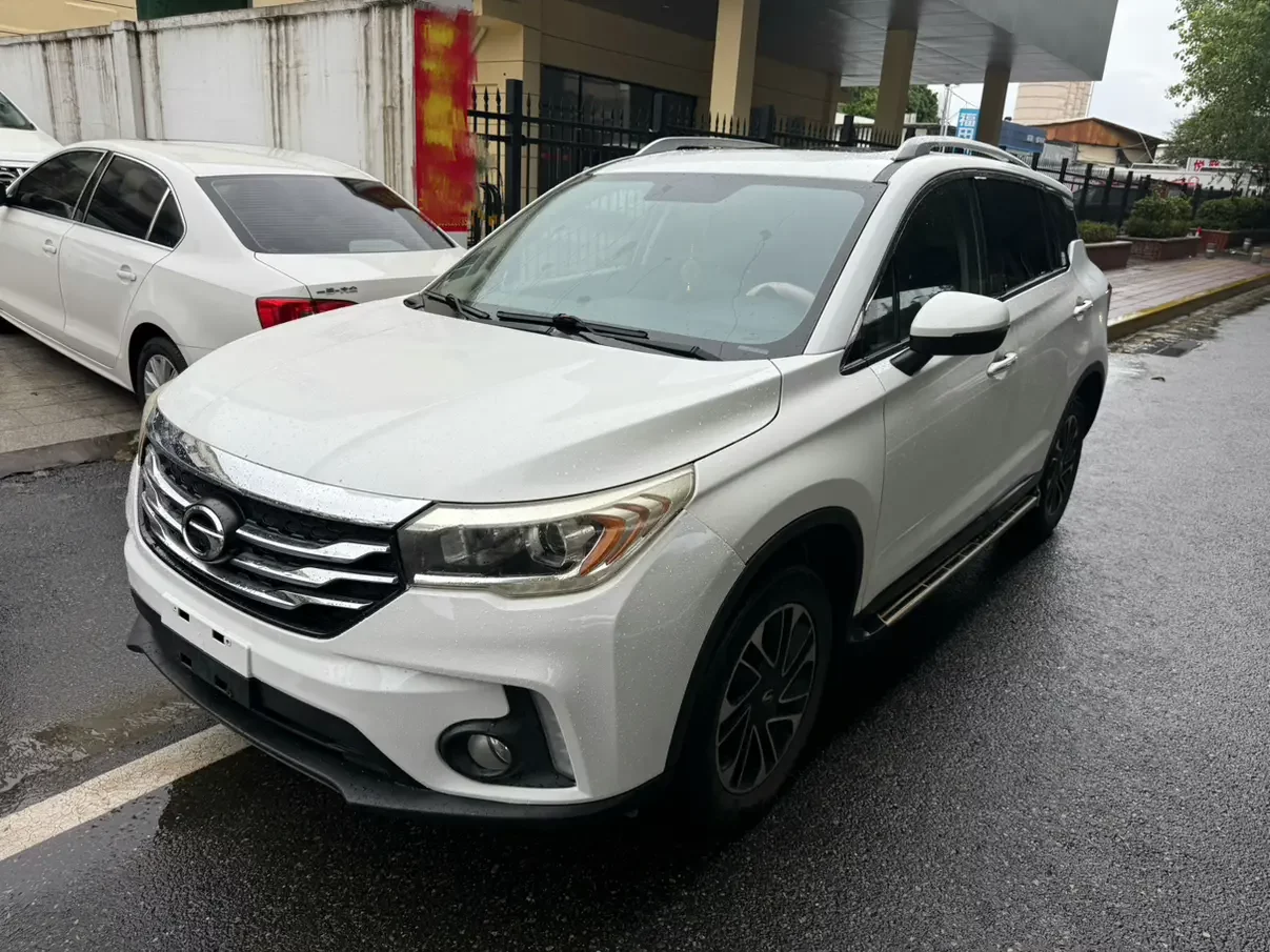 GAC Trumpchi GS4
