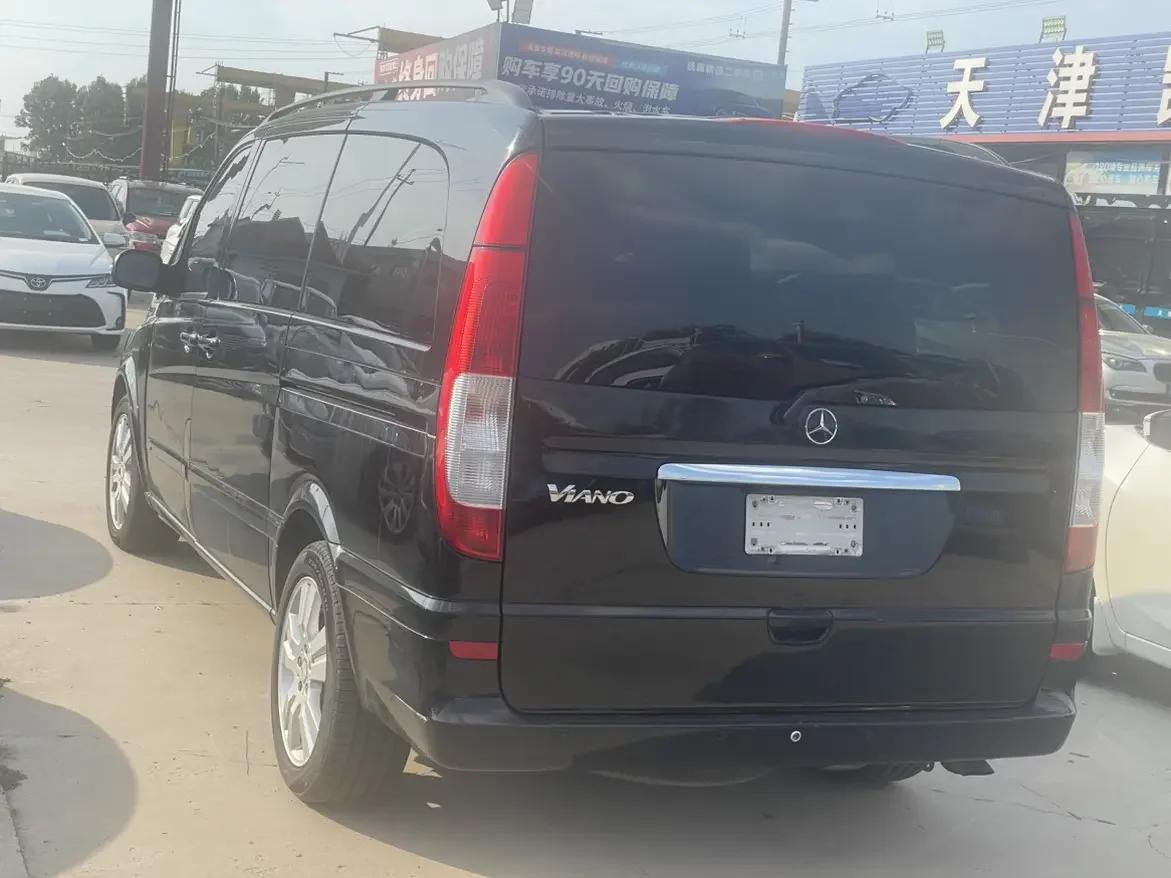 Mercedes-Benz Viano