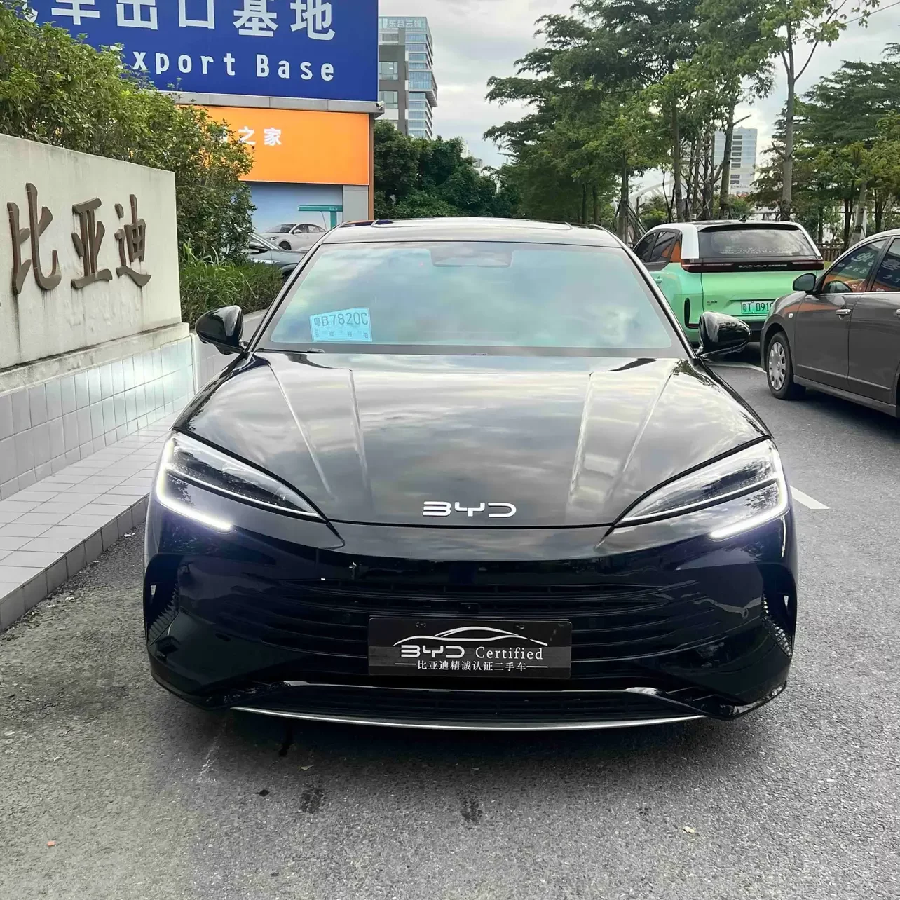 BYD Seal 07DM