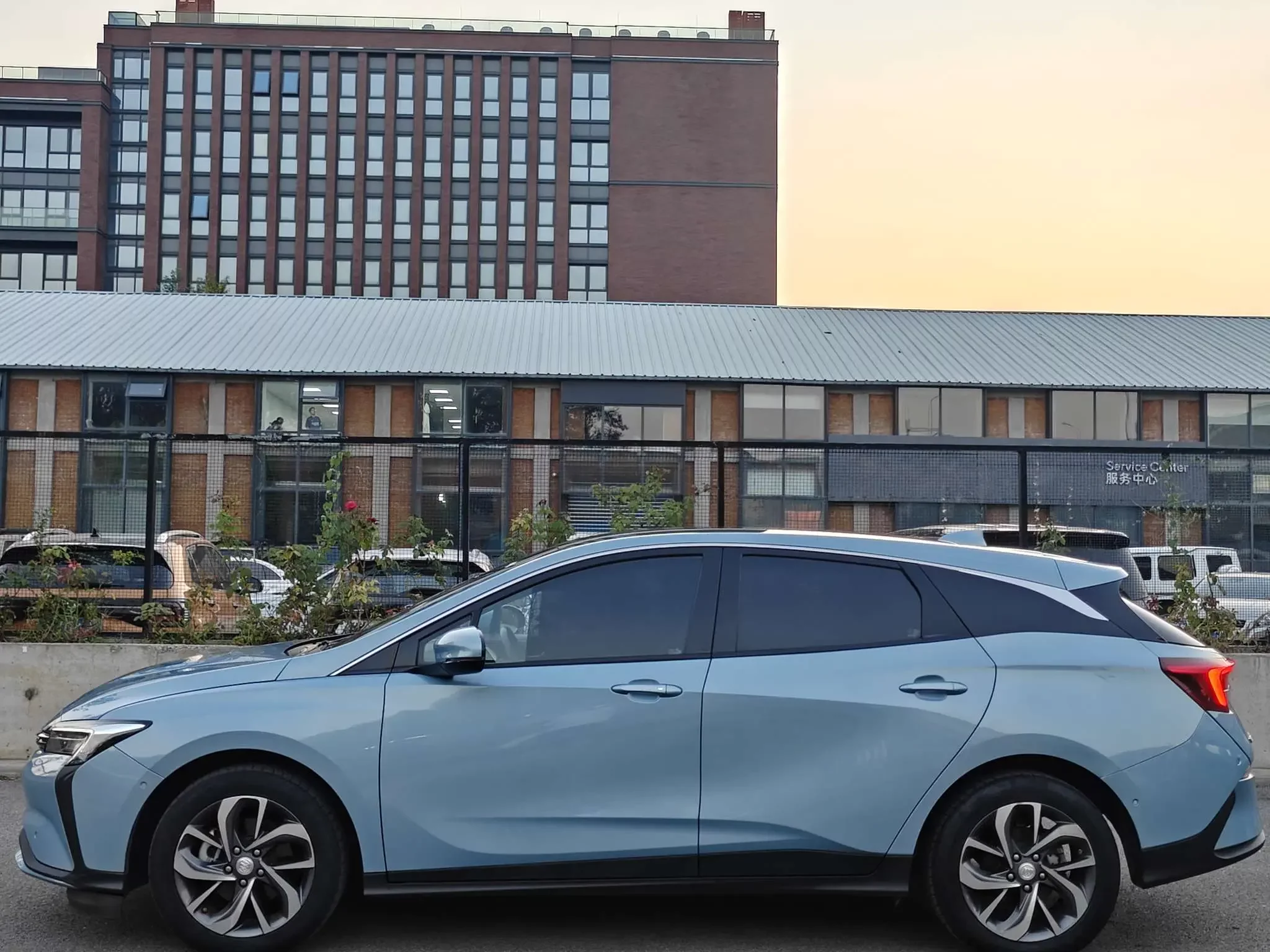 Buick Micro blue 6