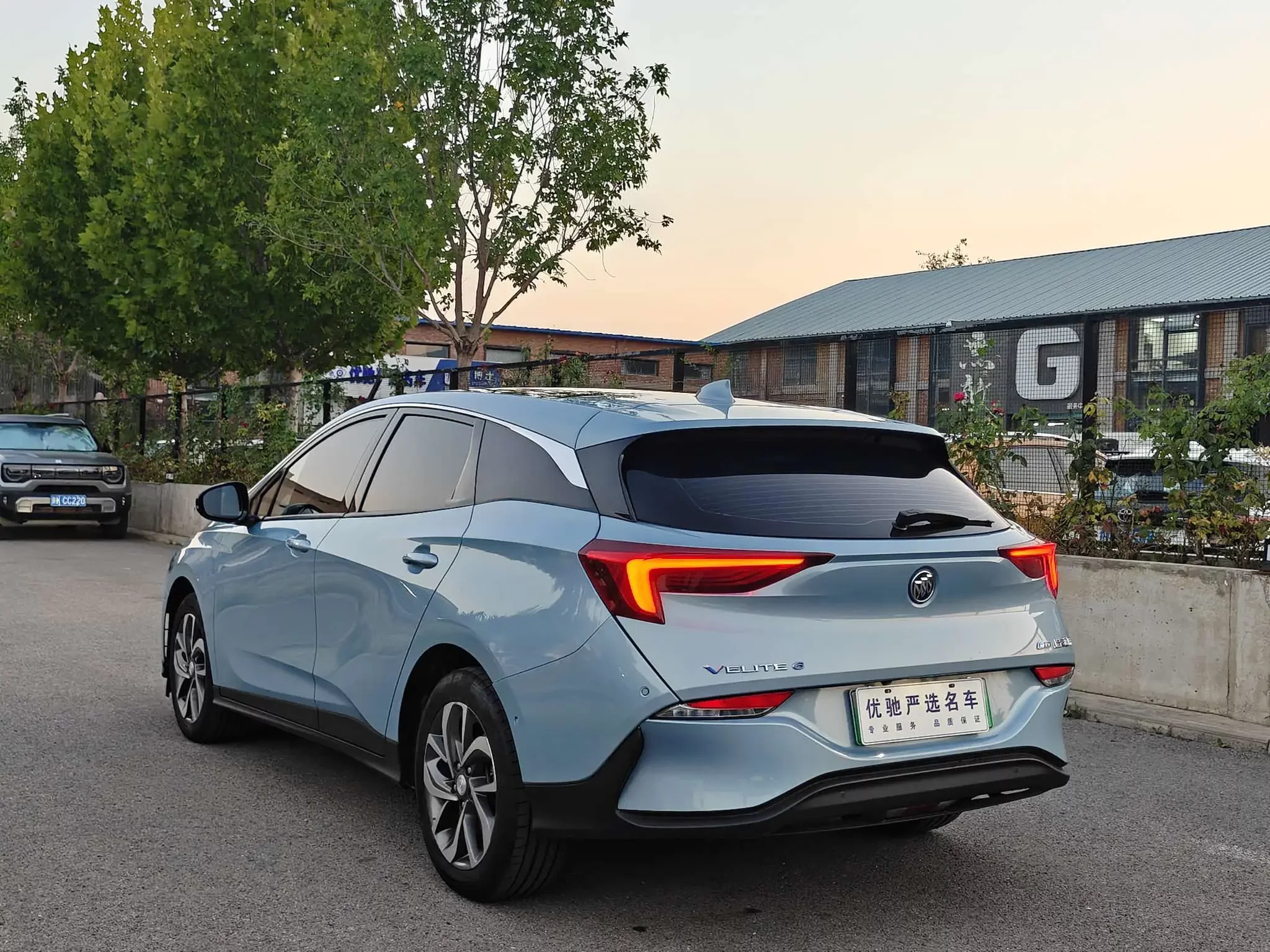 Buick Micro blue 6