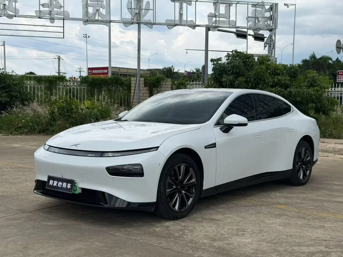 XPeng P7