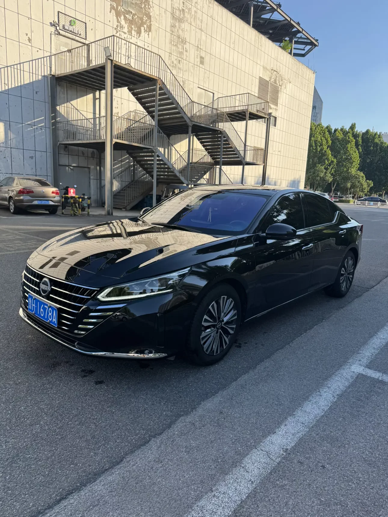 Nissan Altima