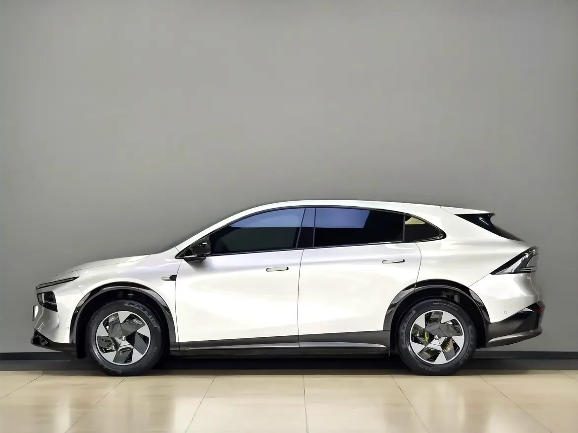 XPeng G7