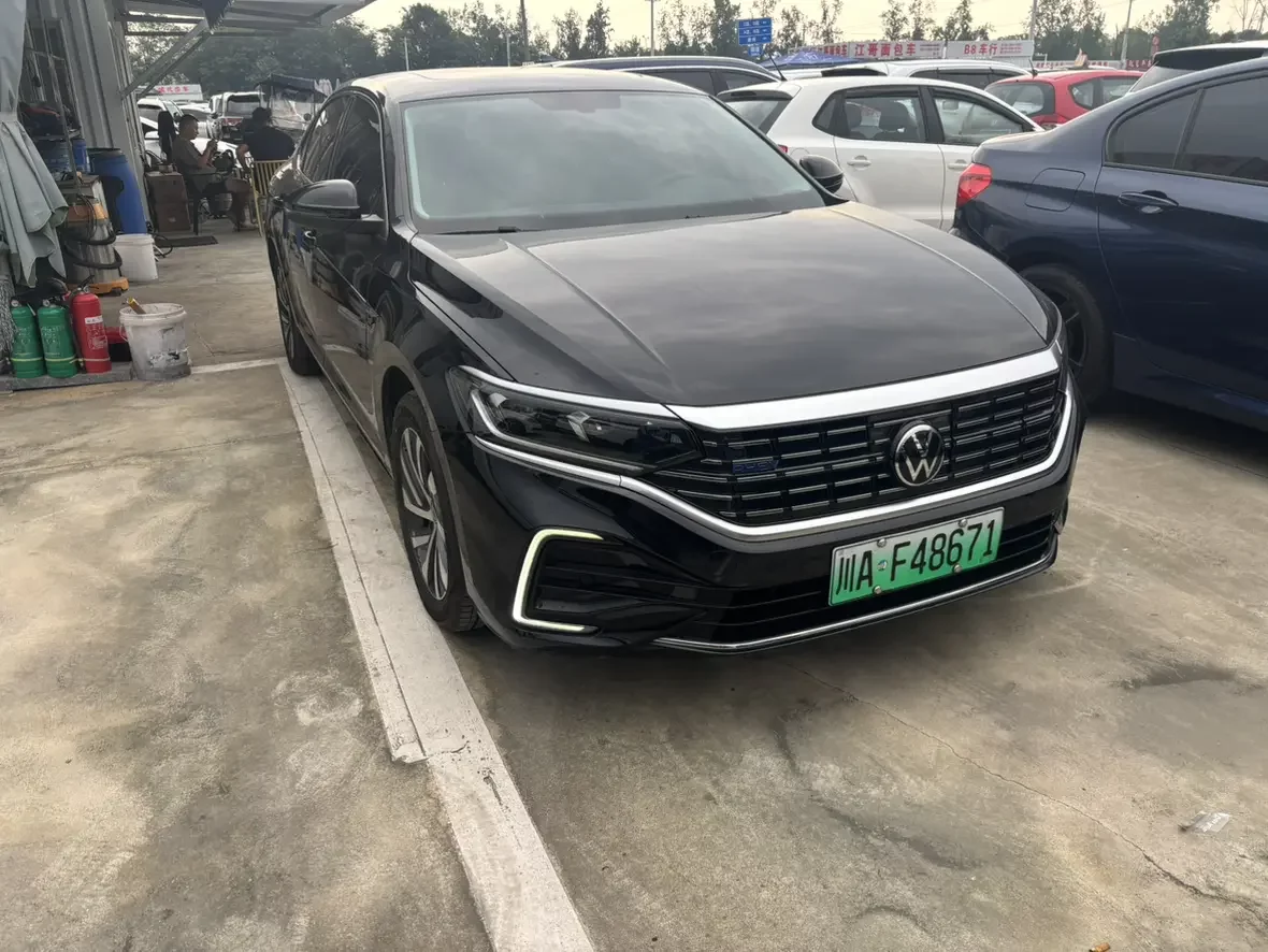 Volkswagen Passat PHEV