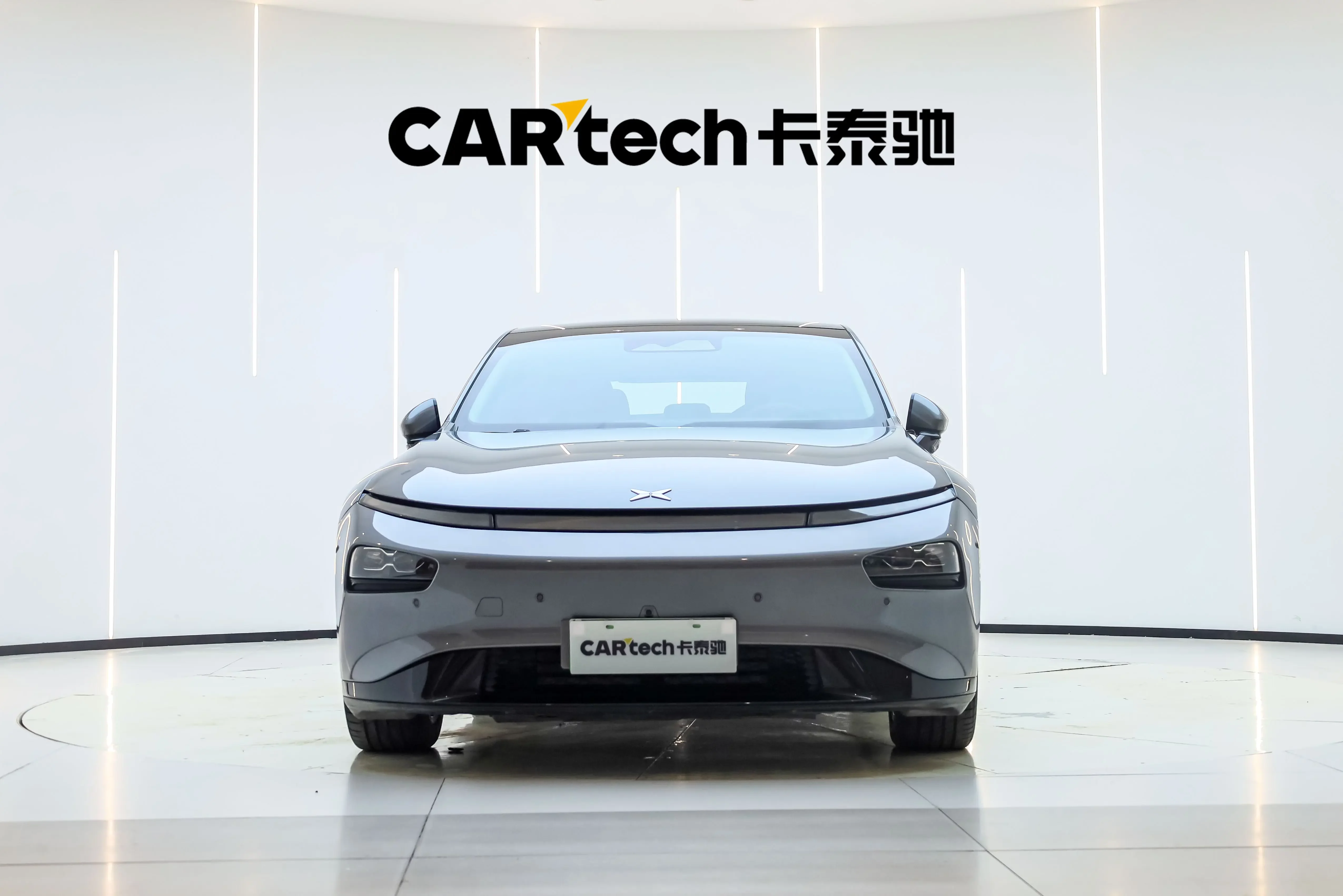XPeng P7