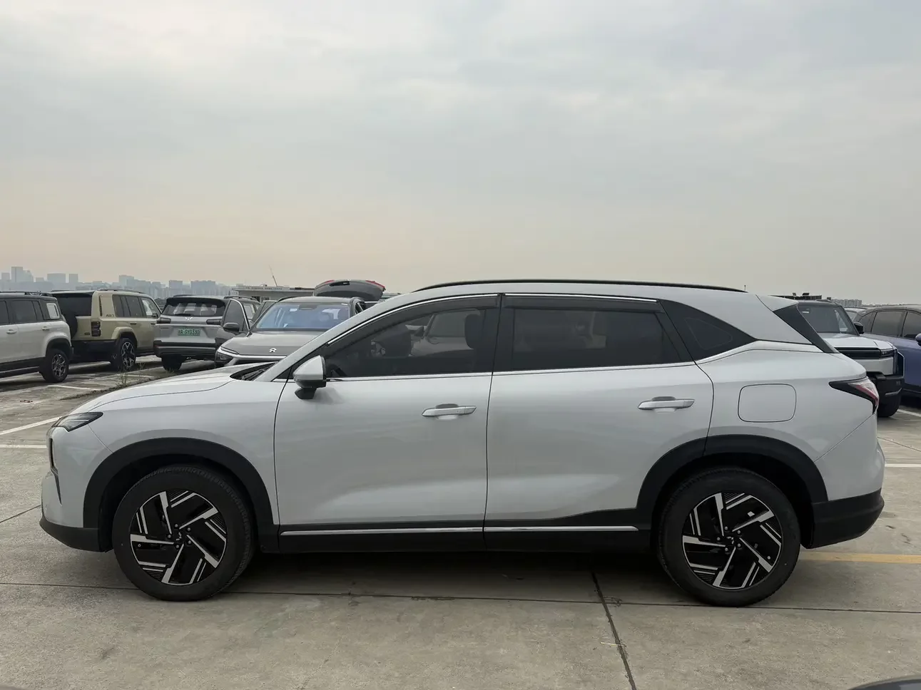 Wuling Starlight S PHEV