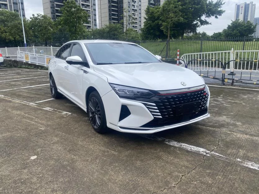 Dongfeng Yixuan MAX