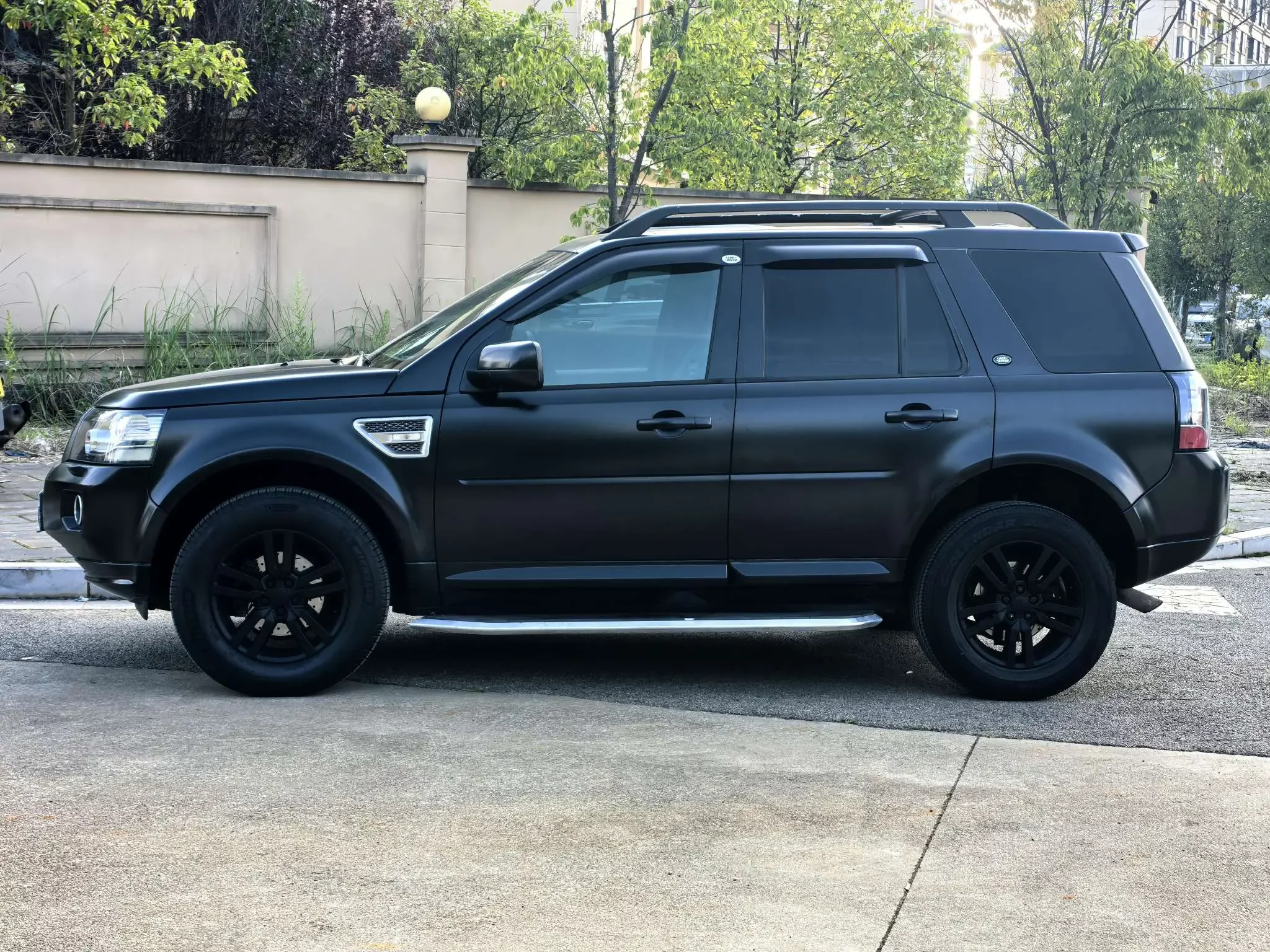 Land Rover Freelander 2