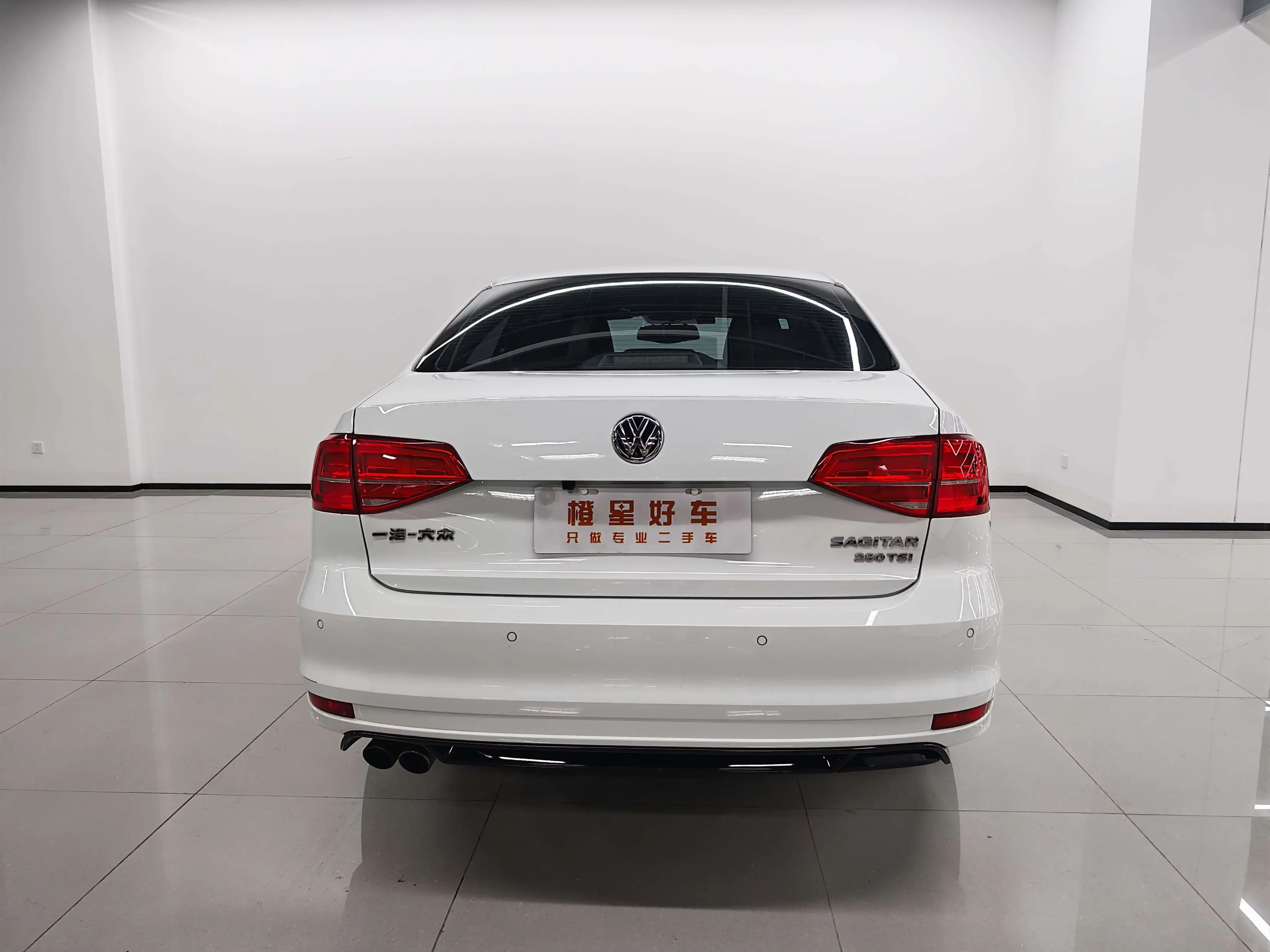 Volkswagen Sagitar
