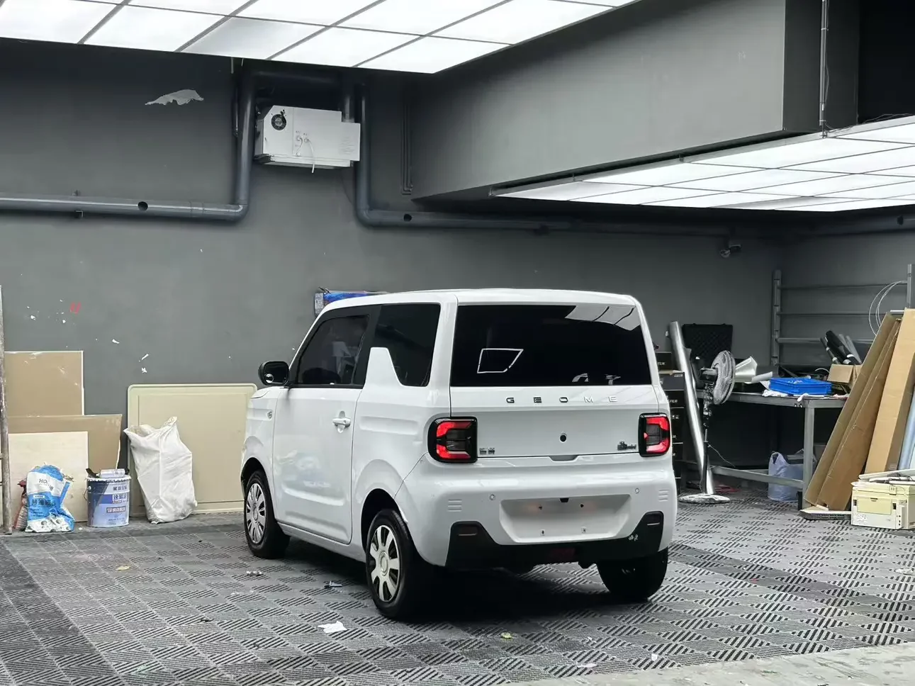 Geely Panda