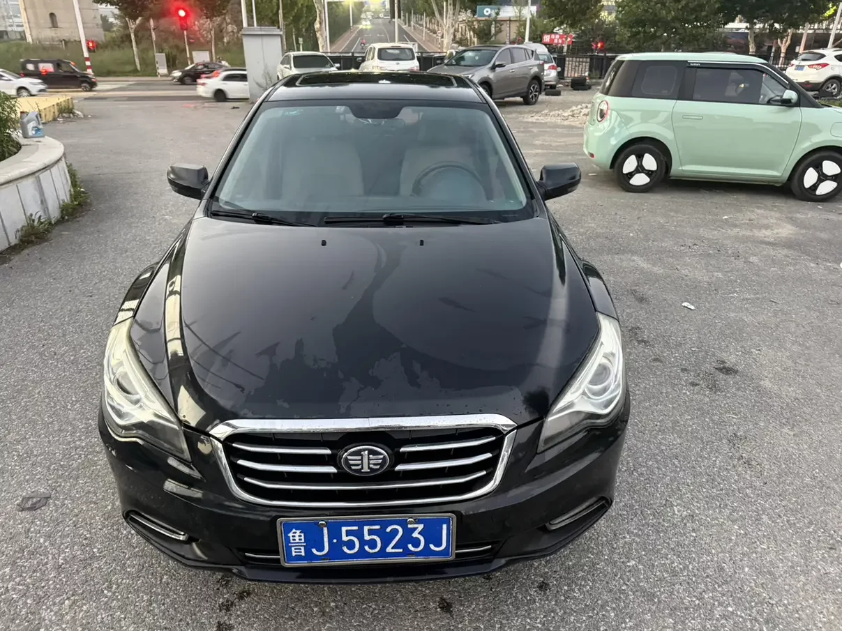 FAW Bestune B50