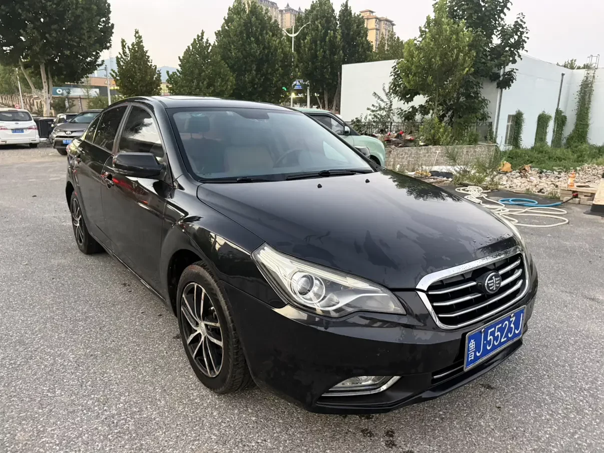 FAW Bestune B50