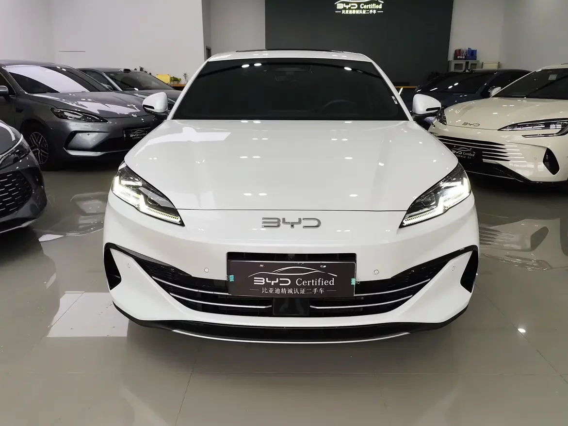 BYD Seal 06DM