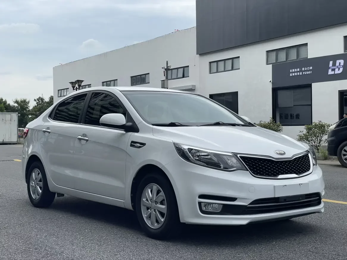 Kia K2