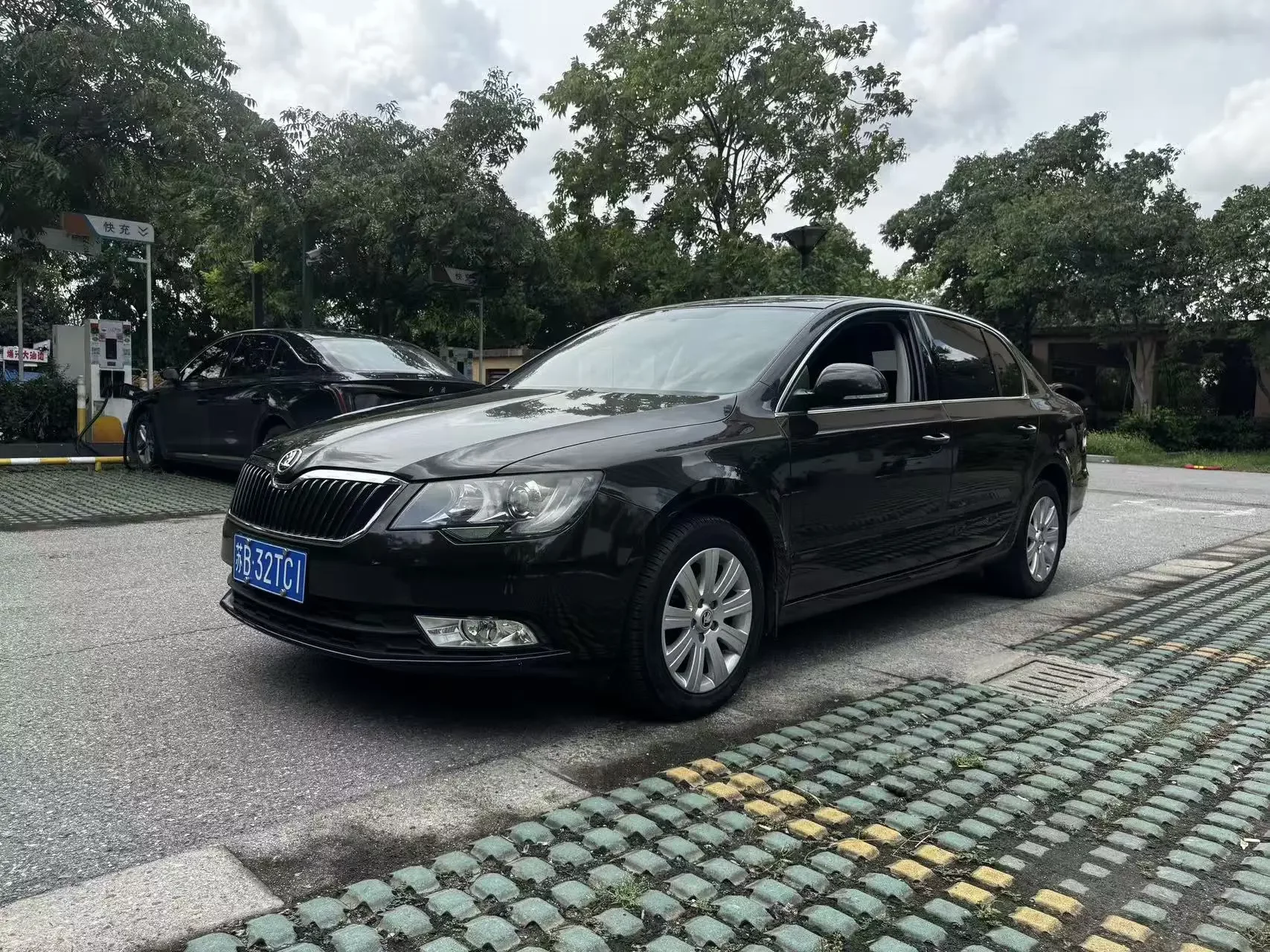 Skoda SuperB