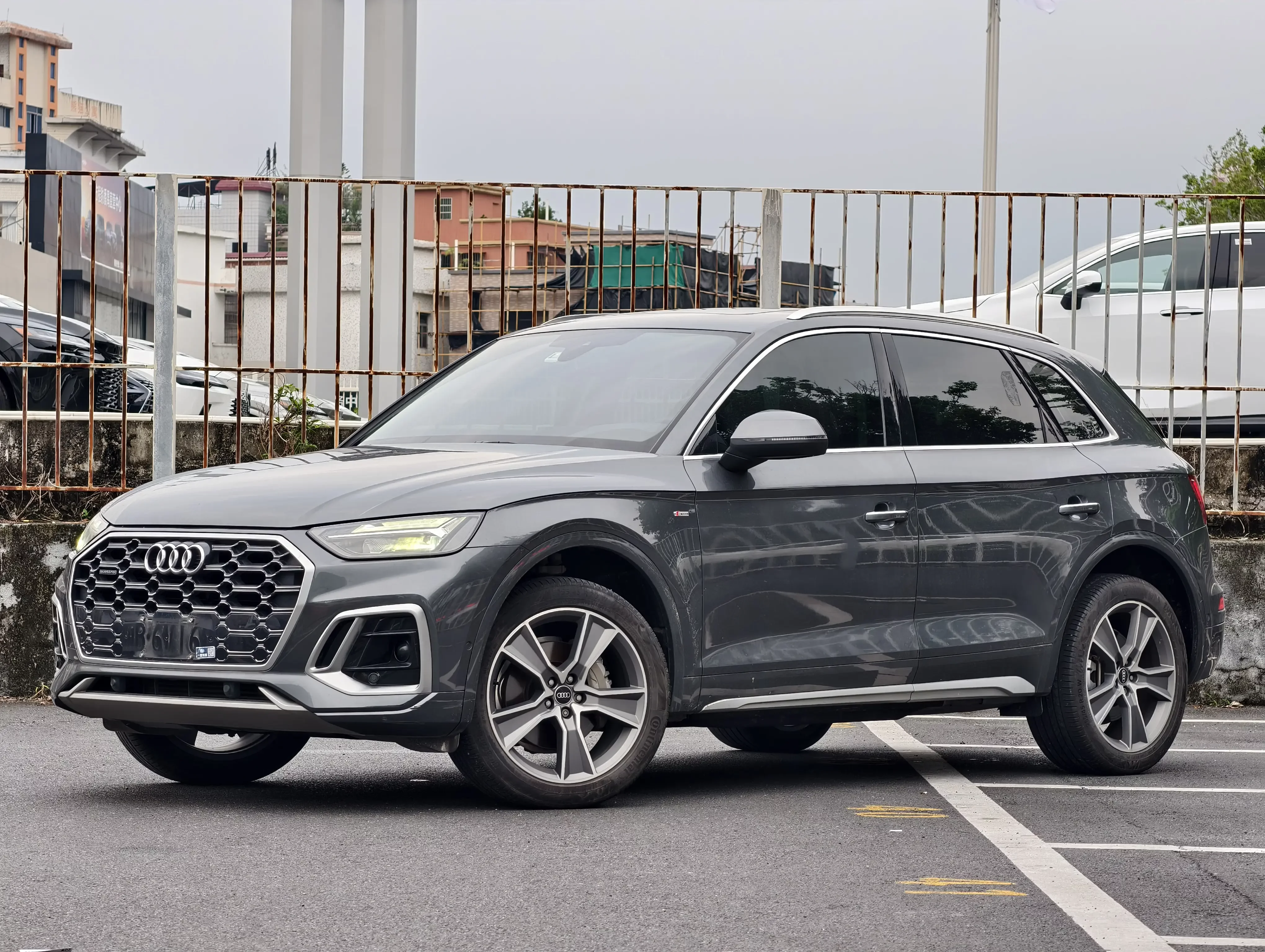 Audi Q5L Sportback