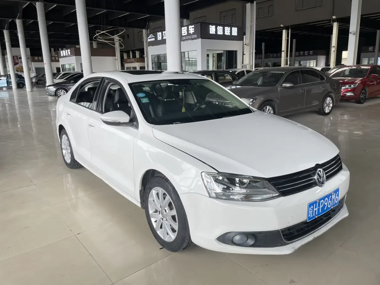 Volkswagen Sagitar