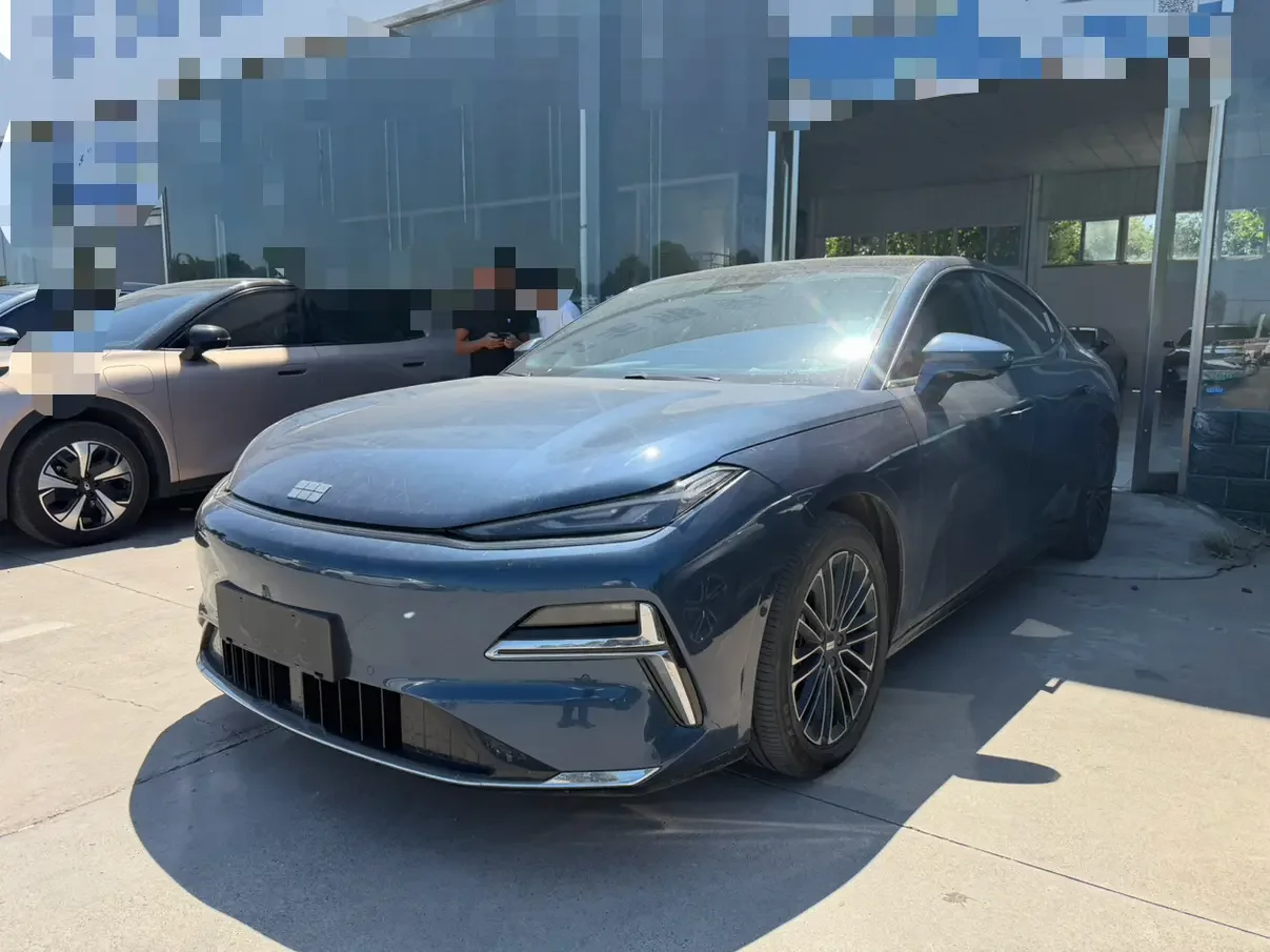 Geely Galaxy Star 8 PHEV