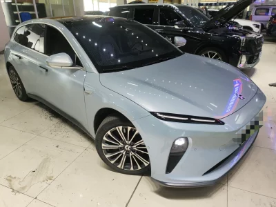 NIO ET5T