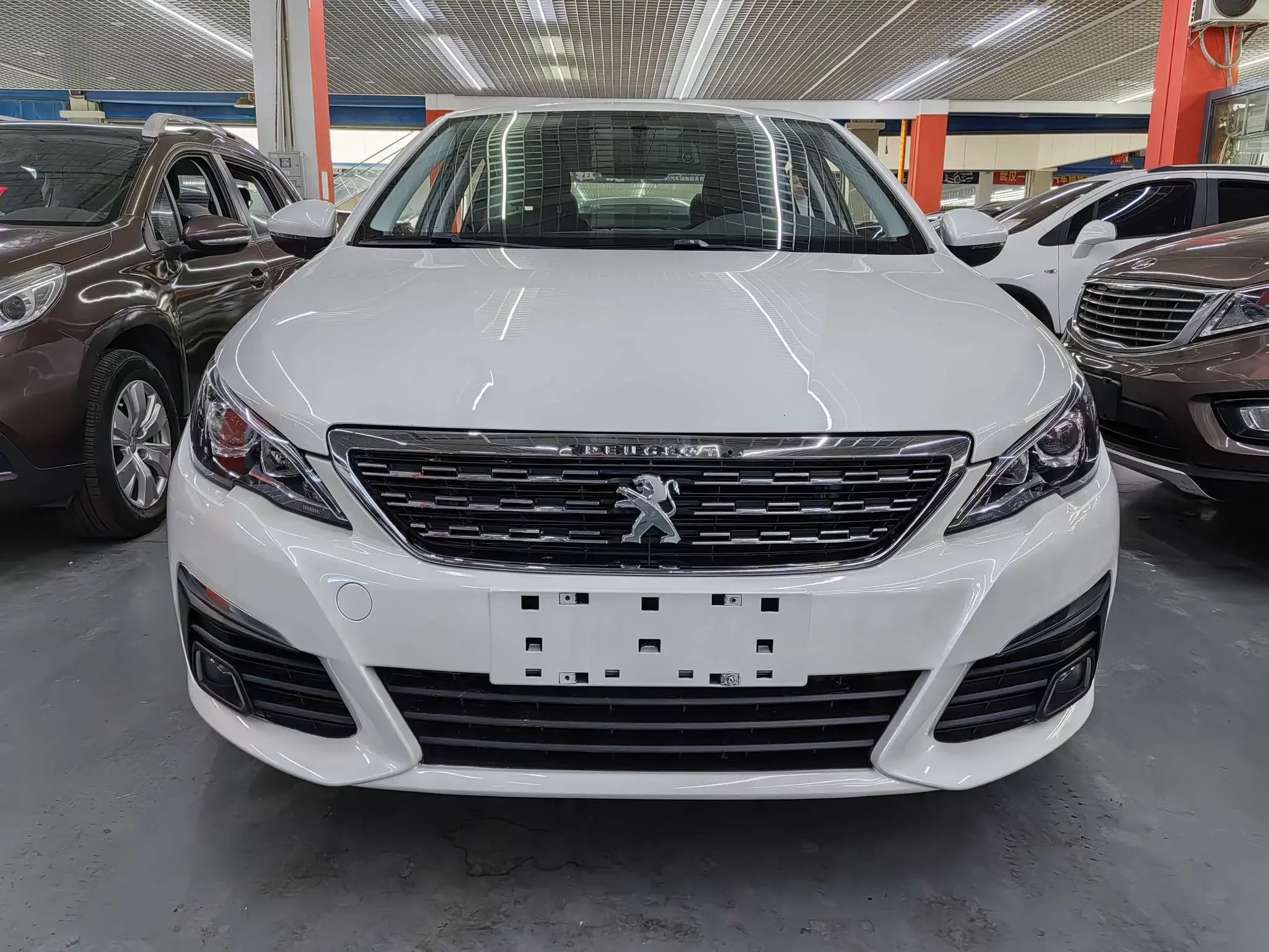 Peugeot 308