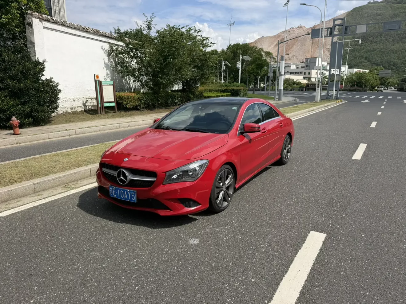 Mercedes-Benz CLA