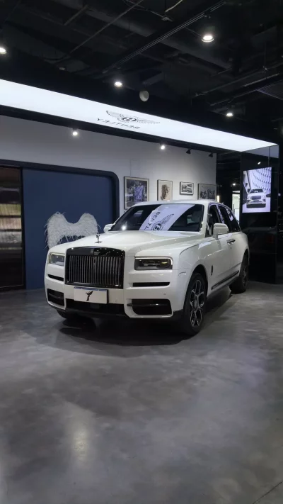 Rolls Royce Cullinan