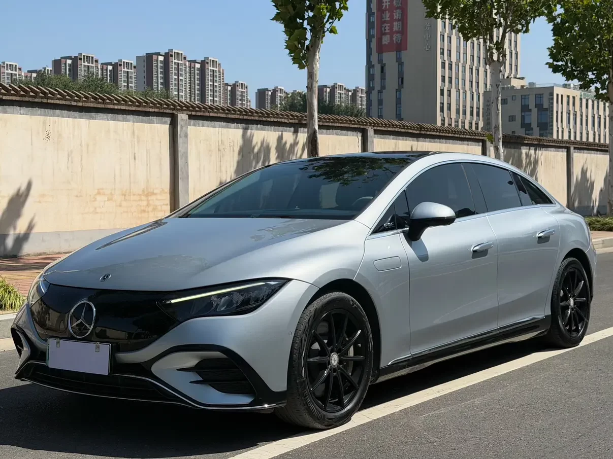 Mercedes-Benz EQE