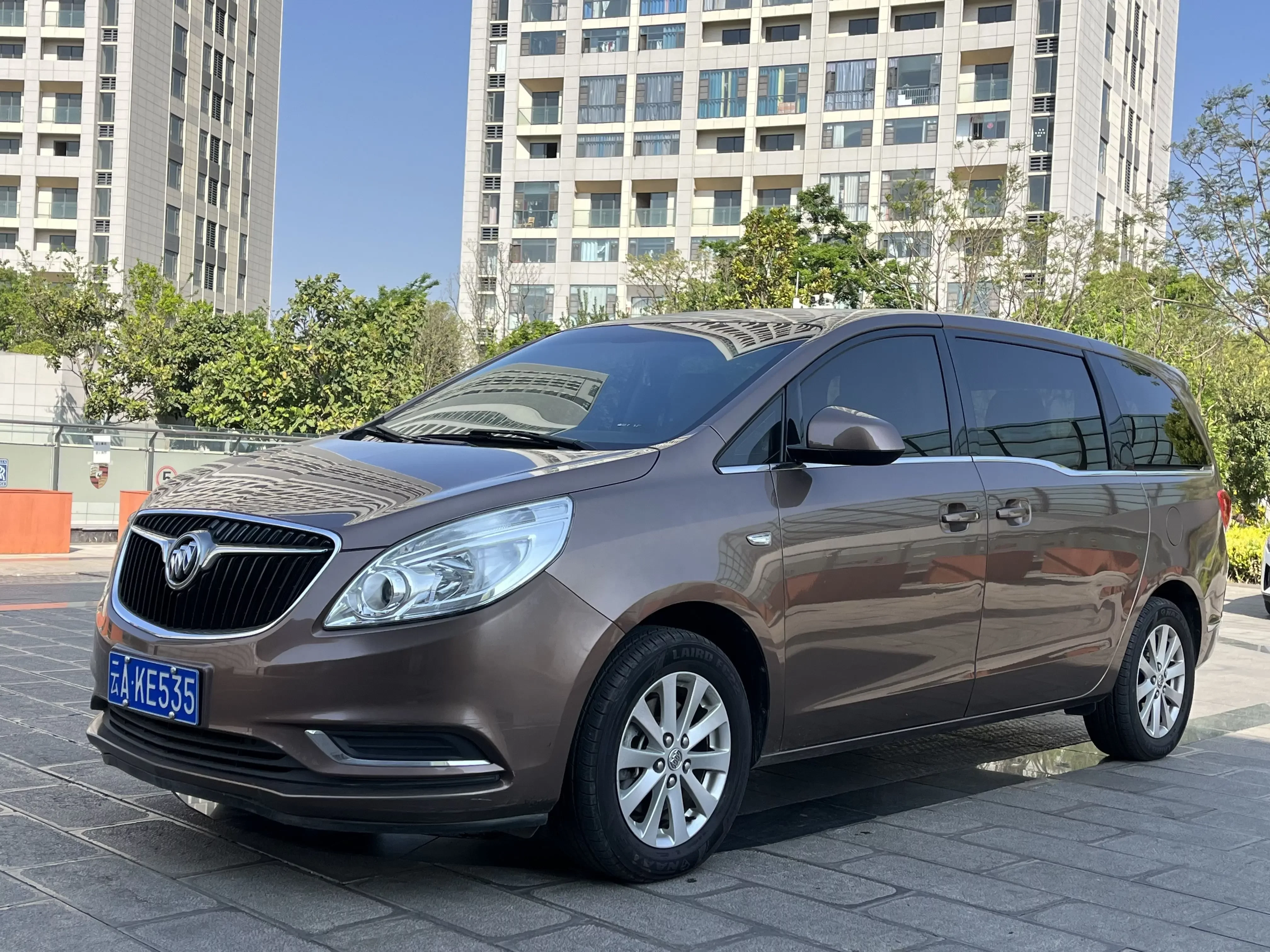 Buick GL8