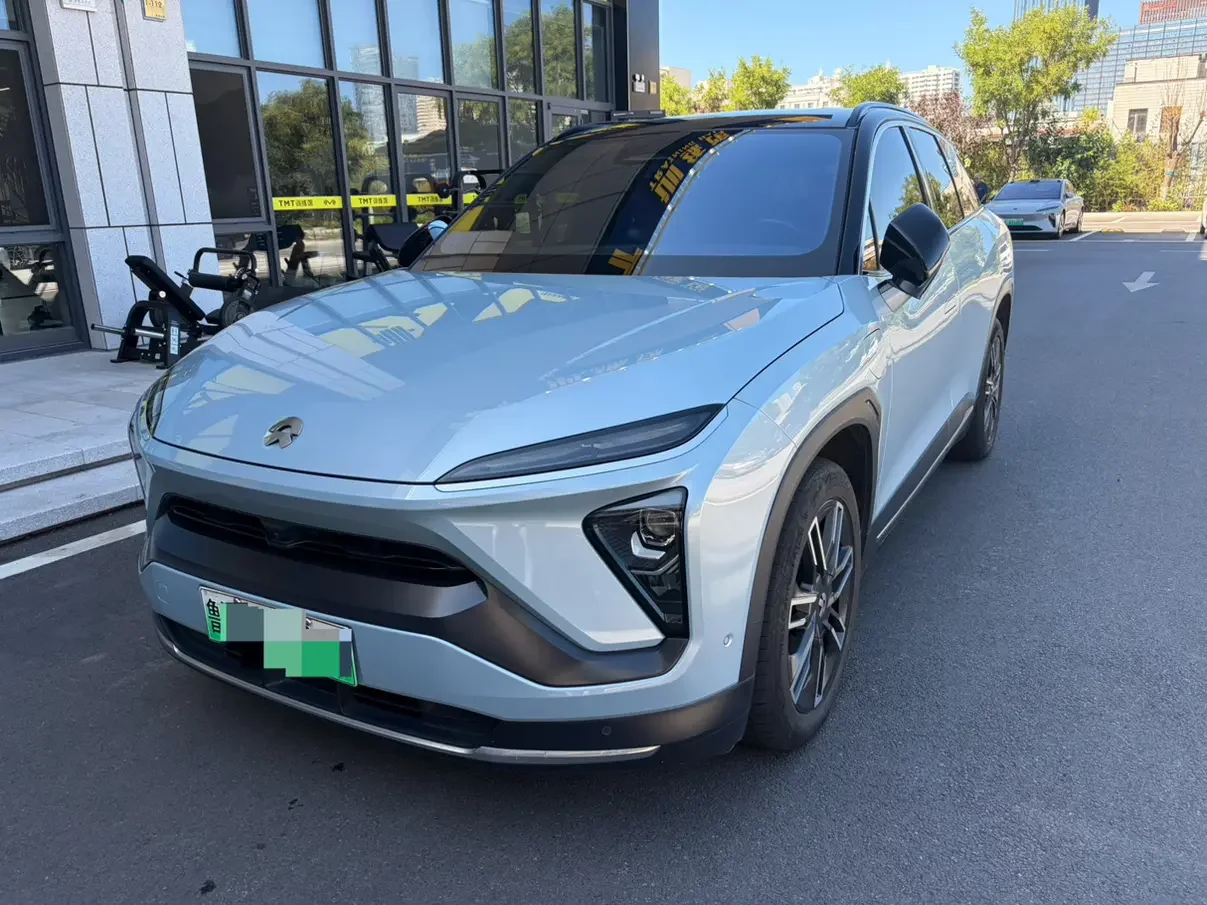 NIO ES6