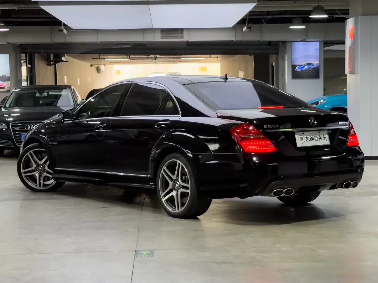 Mercedes-Benz S-Class AMG