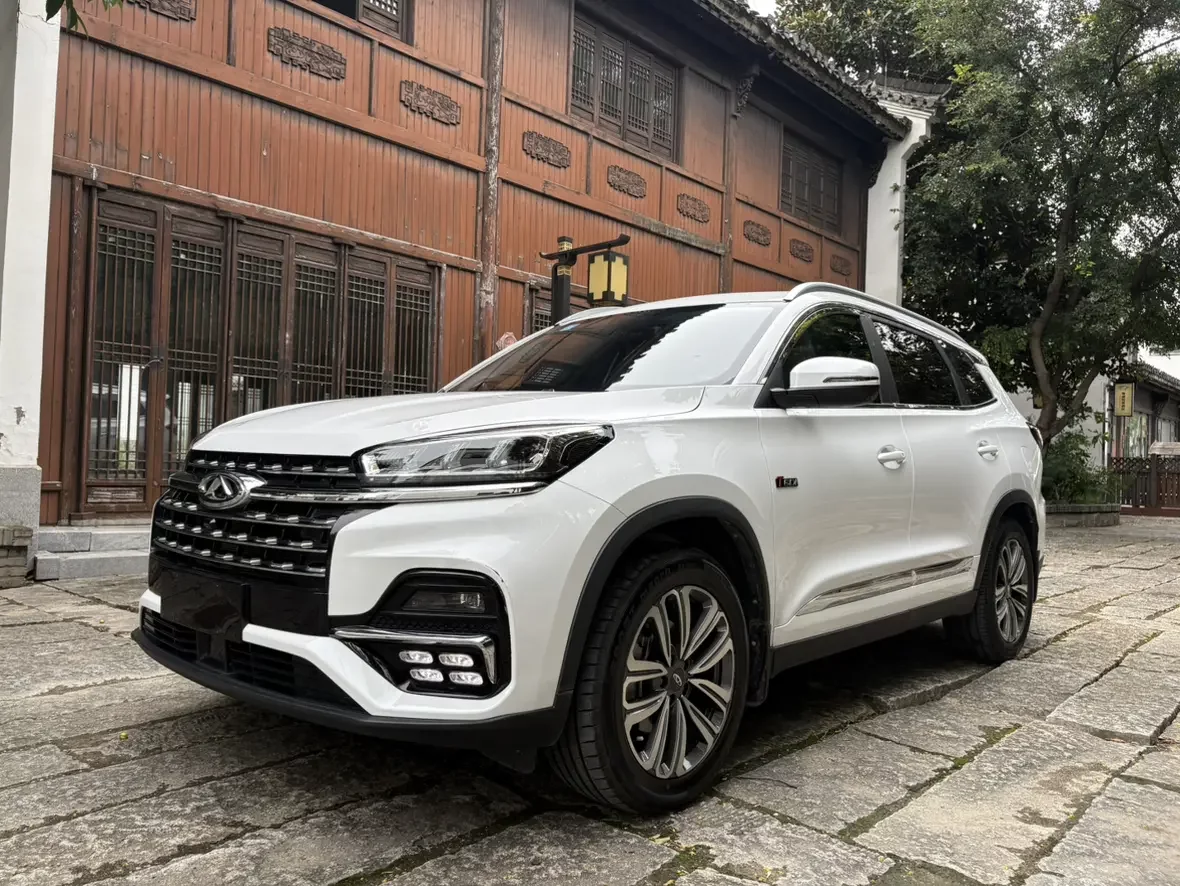 Chery Tiggo 8