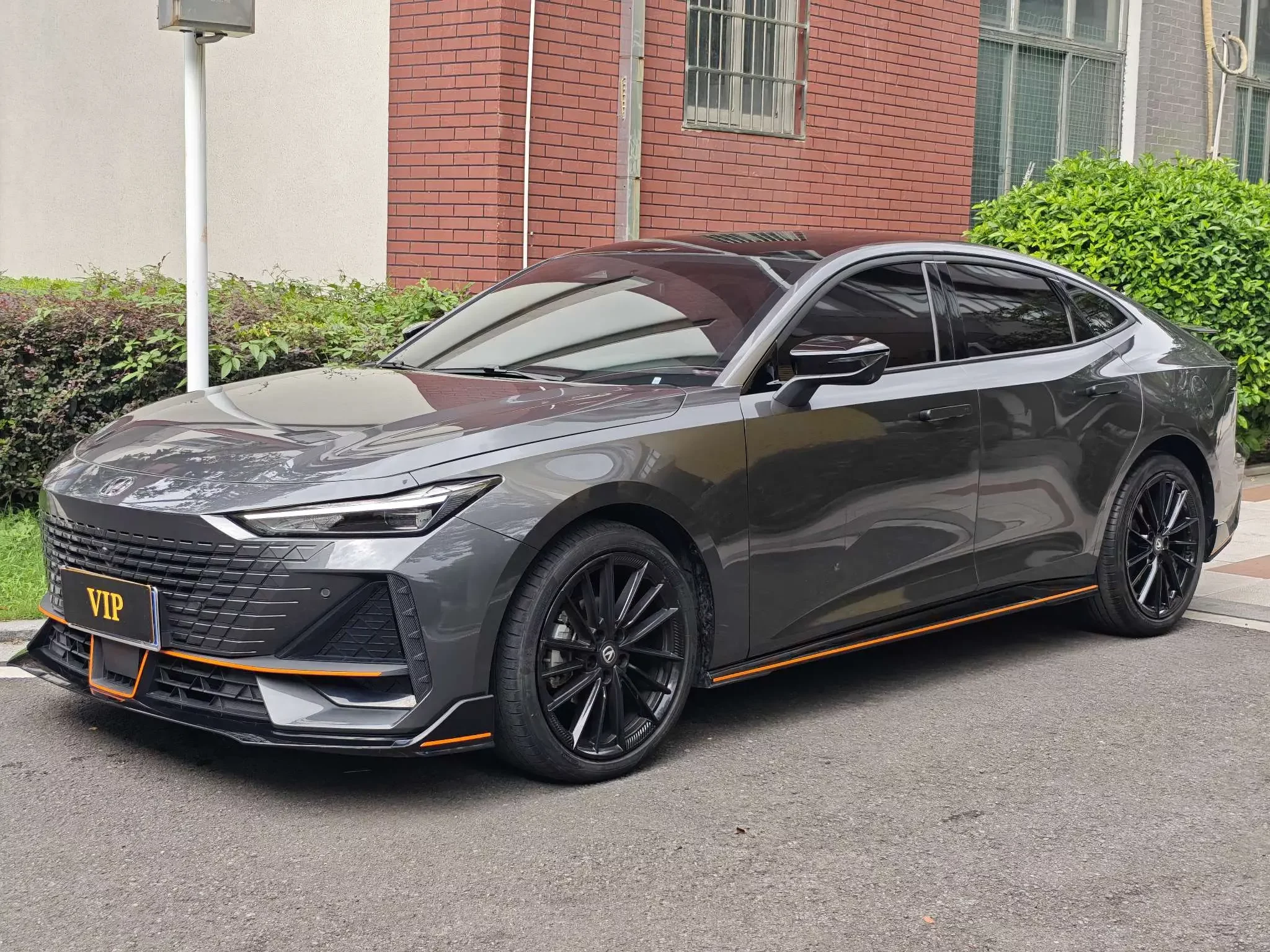 Changan UNI-V
