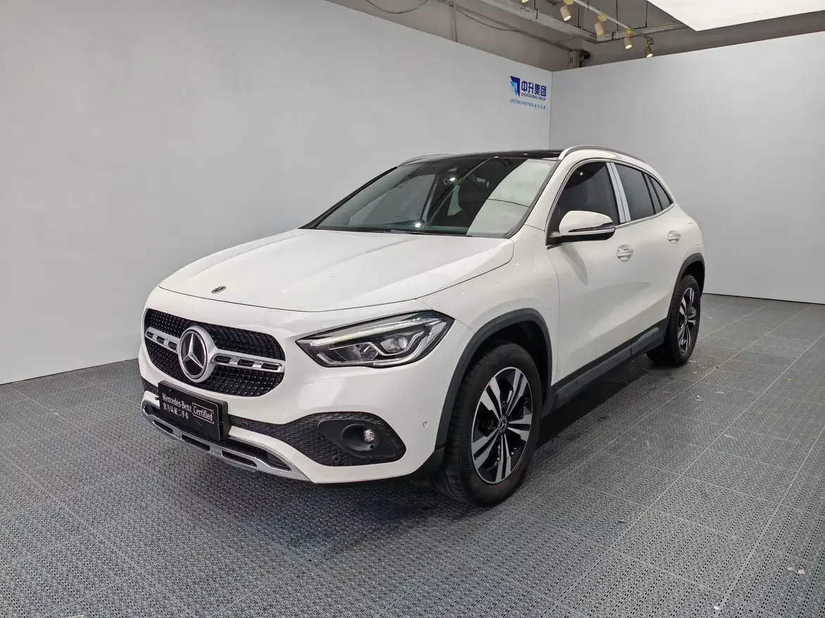 Mercedes-Benz GLA