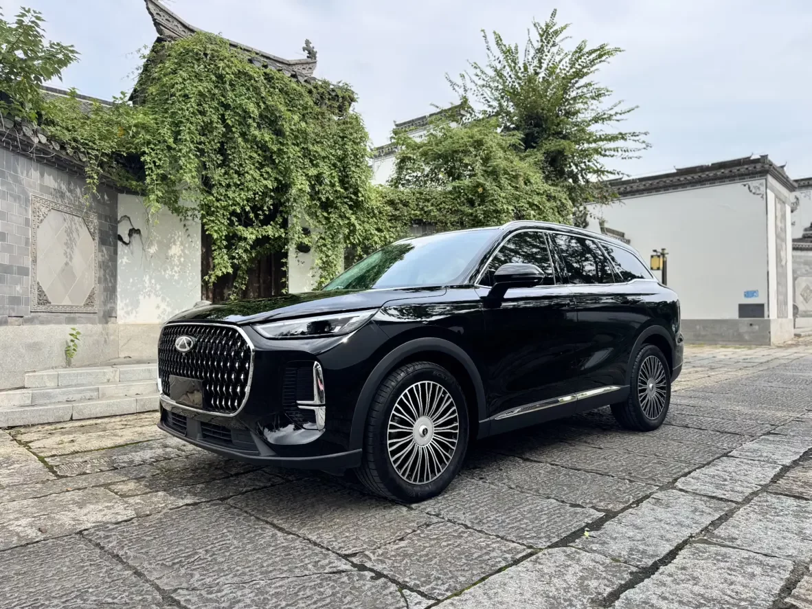 Chery Tiggo 8L