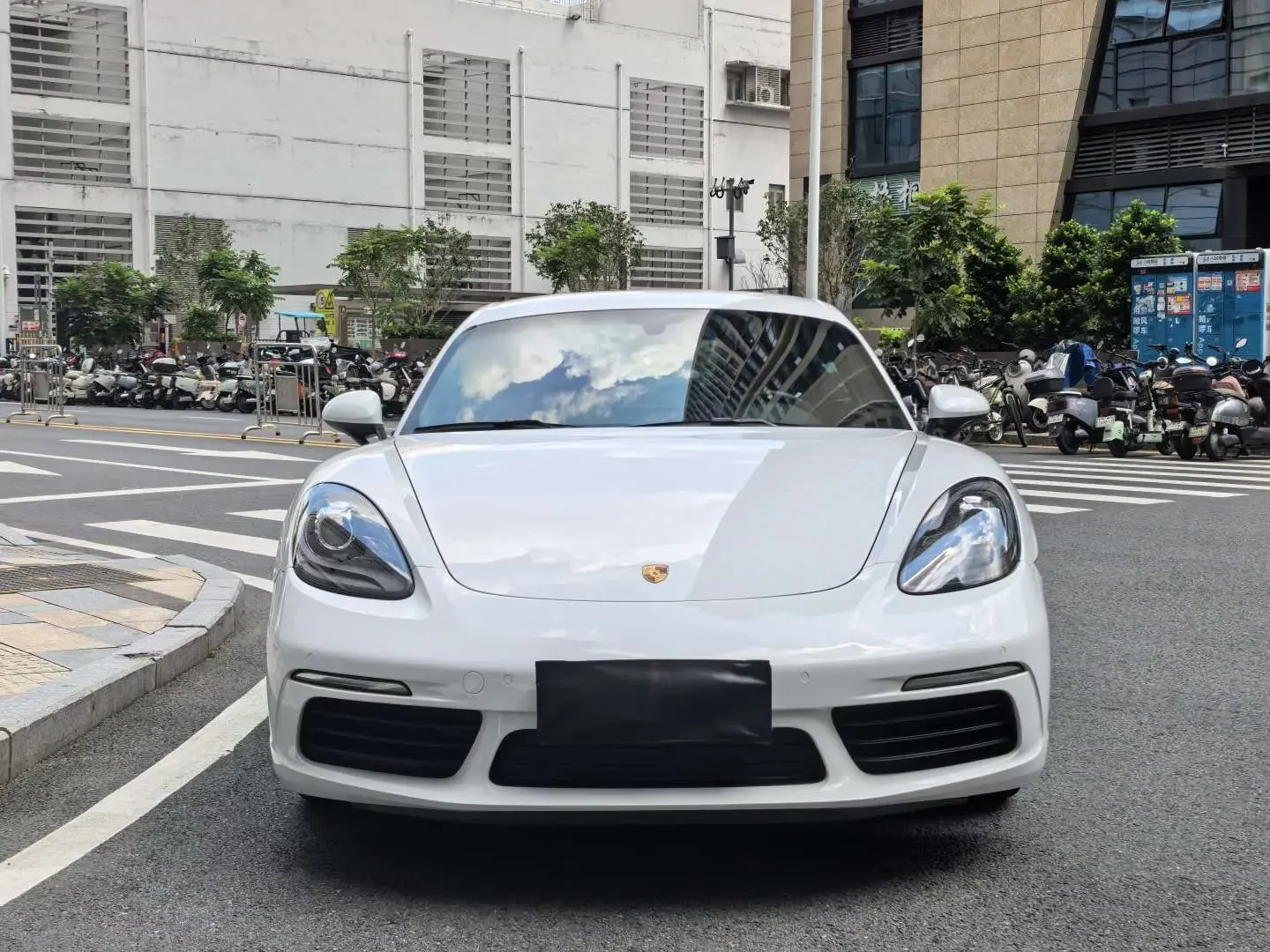 Porsche 718