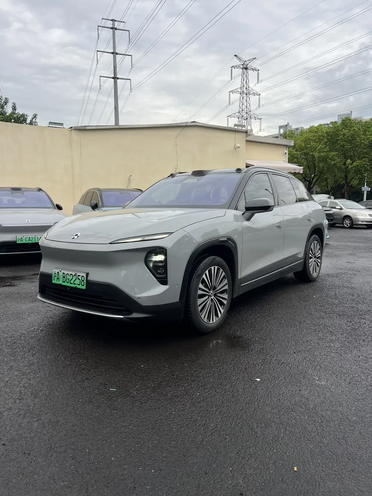 NIO ES7