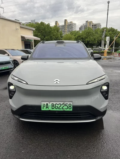 NIO ES7